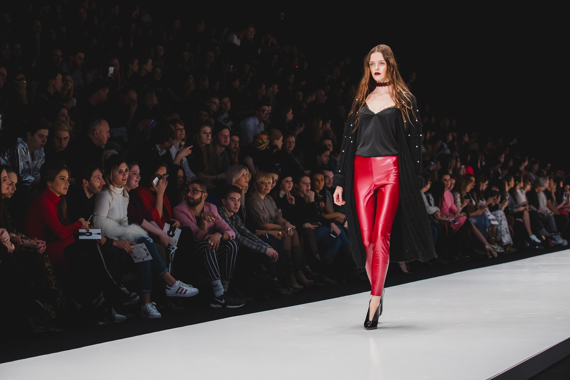 Mercedes-Benz Fashion Week Russia Bella Potemkina FW2016/17. Самый свадебный фотограф