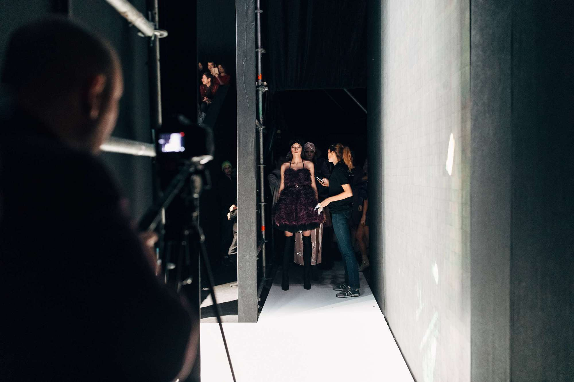 Mercedes-Benz Fashion Week Russia Bella Potemkina FW2018/19. Самый свадебный фотограф