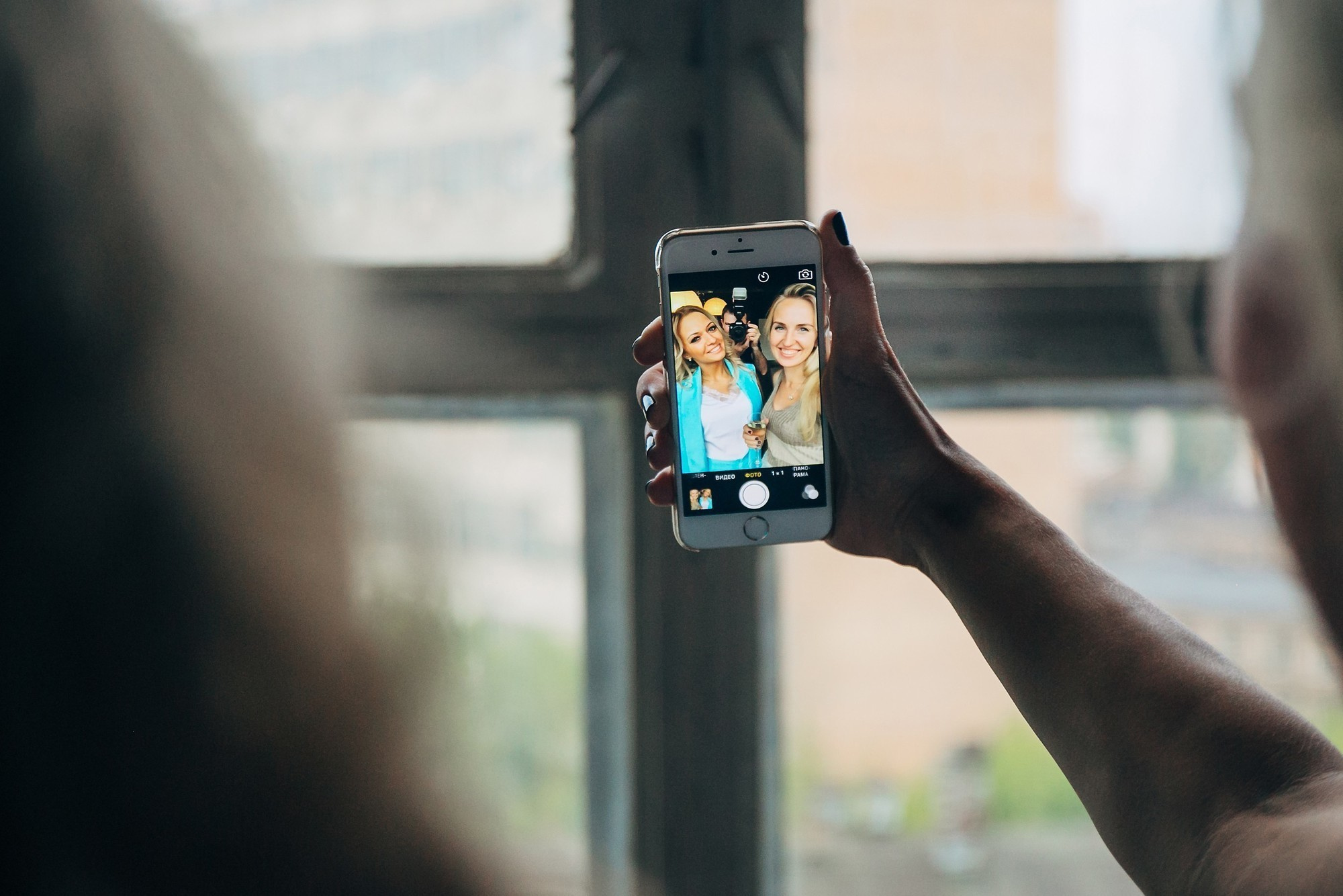 Дым, лофт, кальян, Цыгане. Самый свадебный фотограф