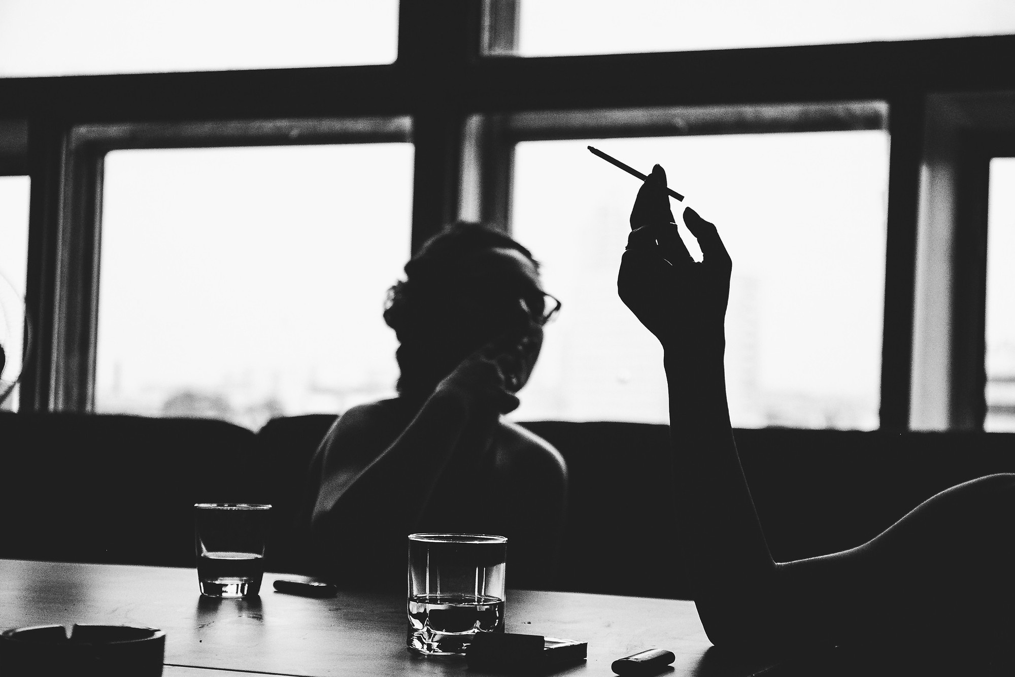 Дым, лофт, кальян, Цыгане. Самый свадебный фотограф