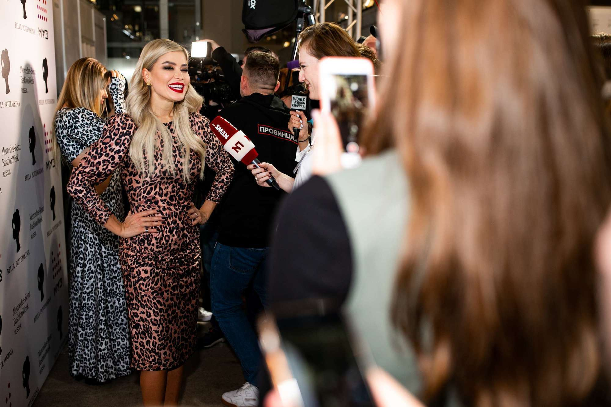 Mercedes-Benz Fashion Week Russia Bella Potemkina SS2019. Самый свадебный фотограф