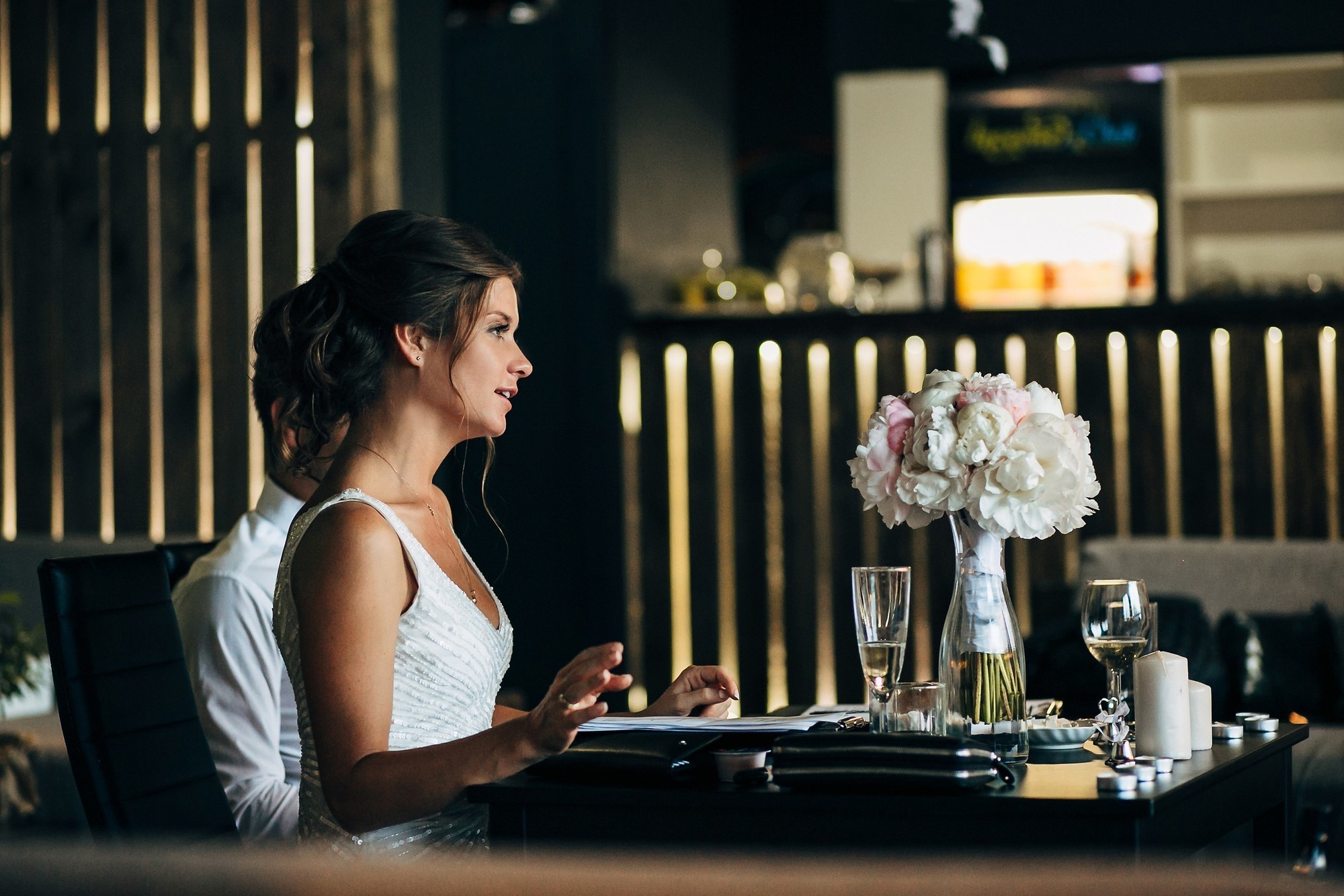 Дым, лофт, кальян, Цыгане. Самый свадебный фотограф