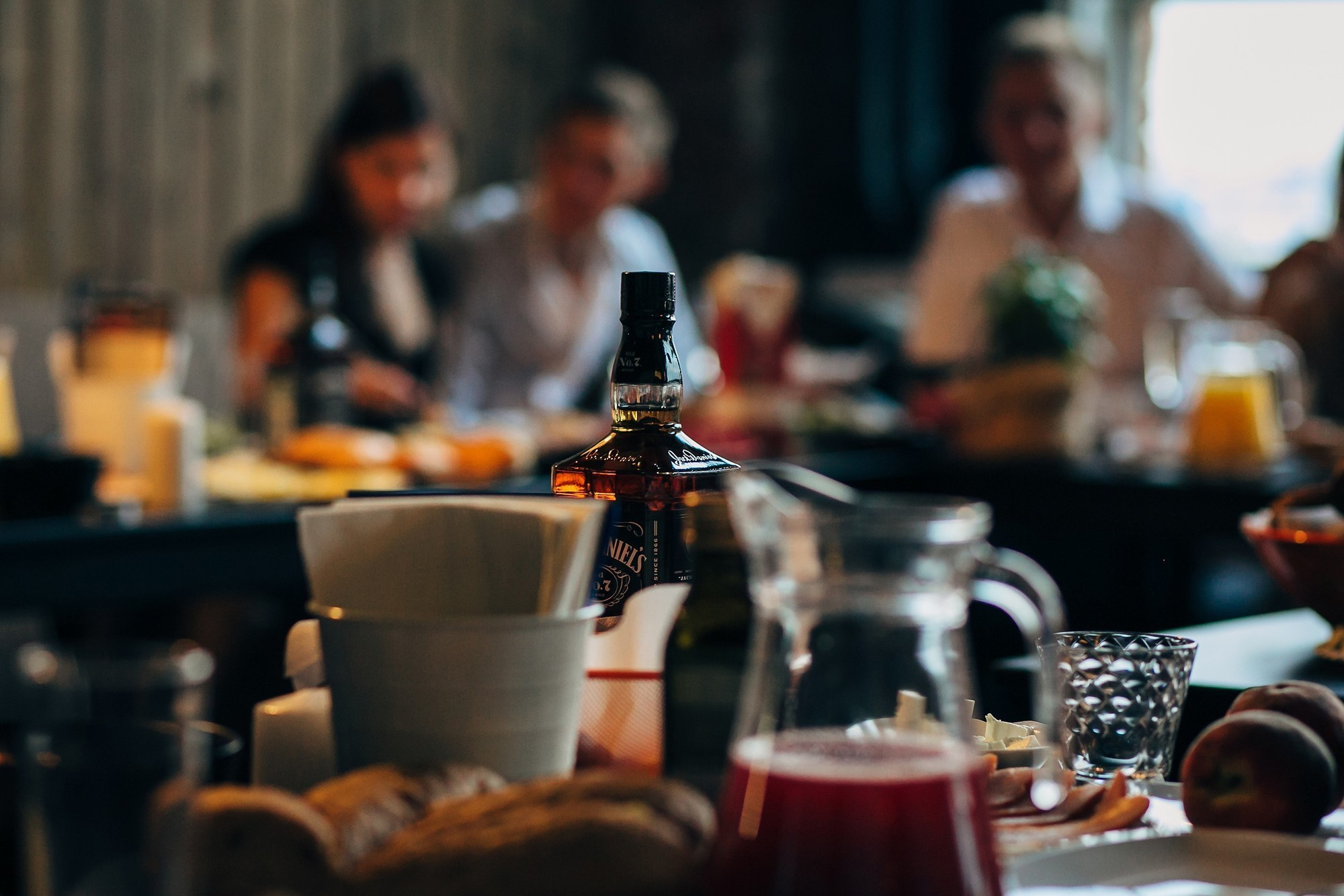 Дым, лофт, кальян, Цыгане. Самый свадебный фотограф