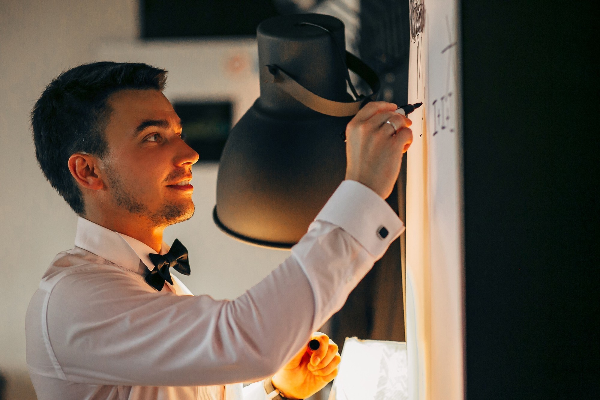 Дым, лофт, кальян, Цыгане. Самый свадебный фотограф