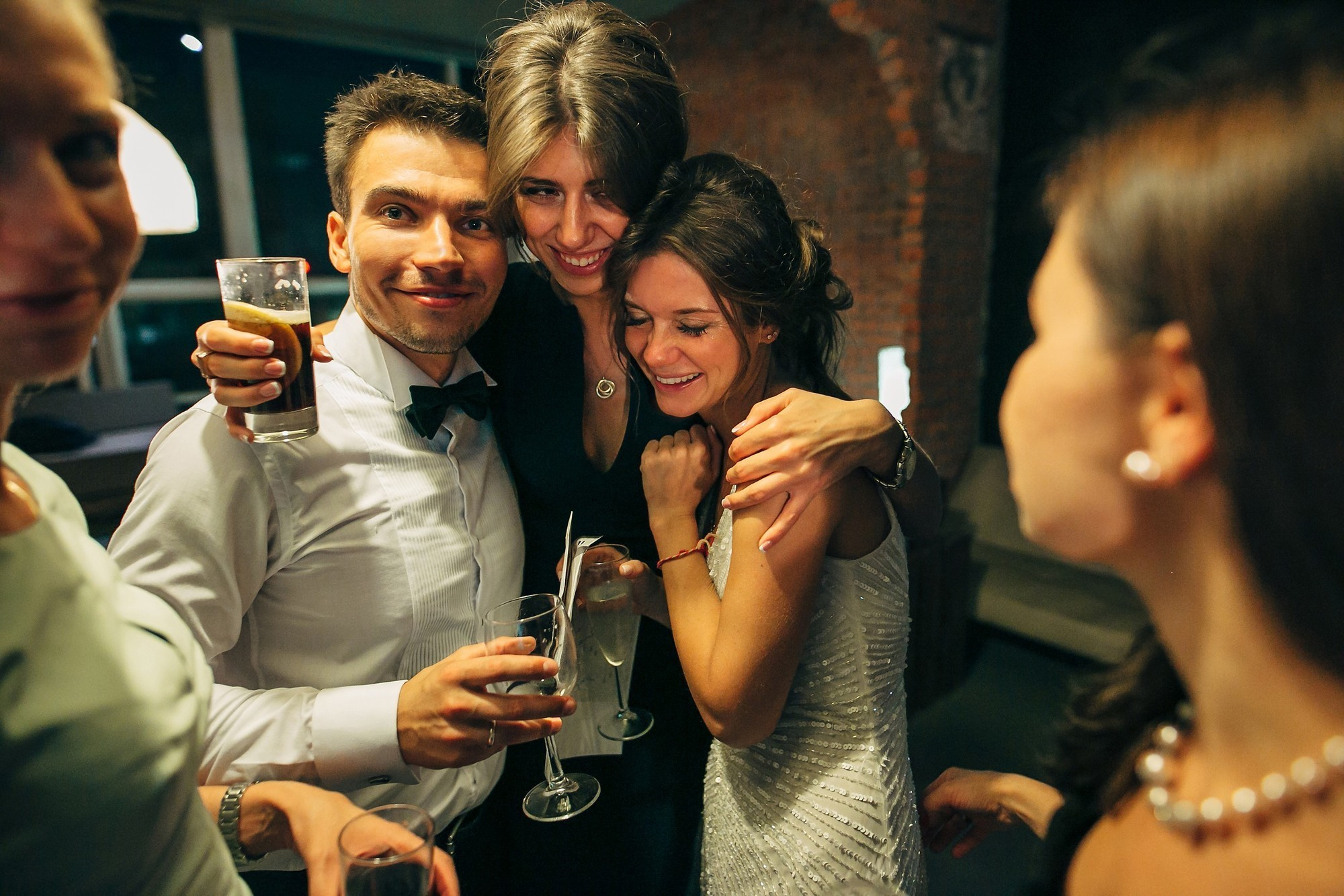 Дым, лофт, кальян, Цыгане. Самый свадебный фотограф