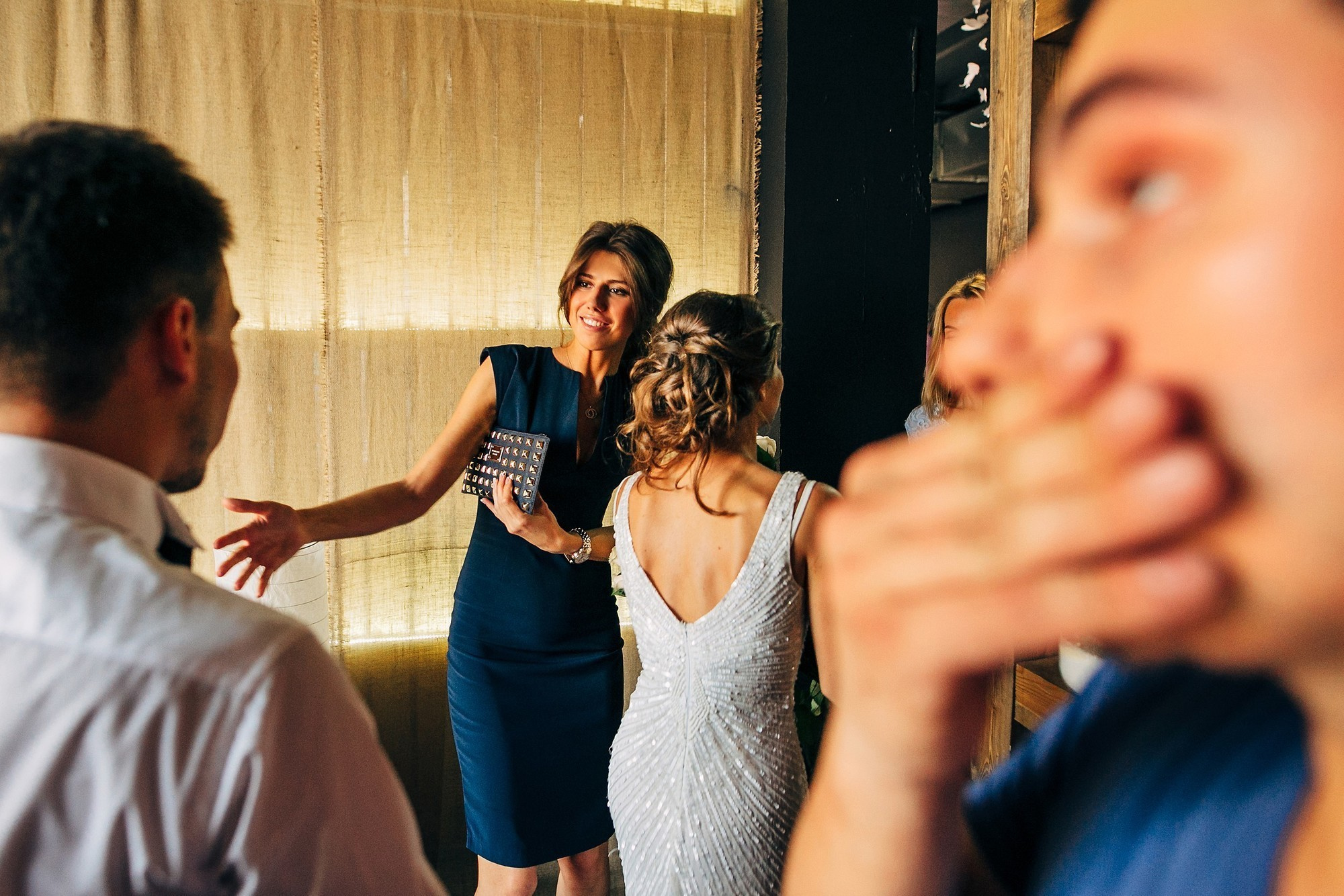 Дым, лофт, кальян, Цыгане. Самый свадебный фотограф