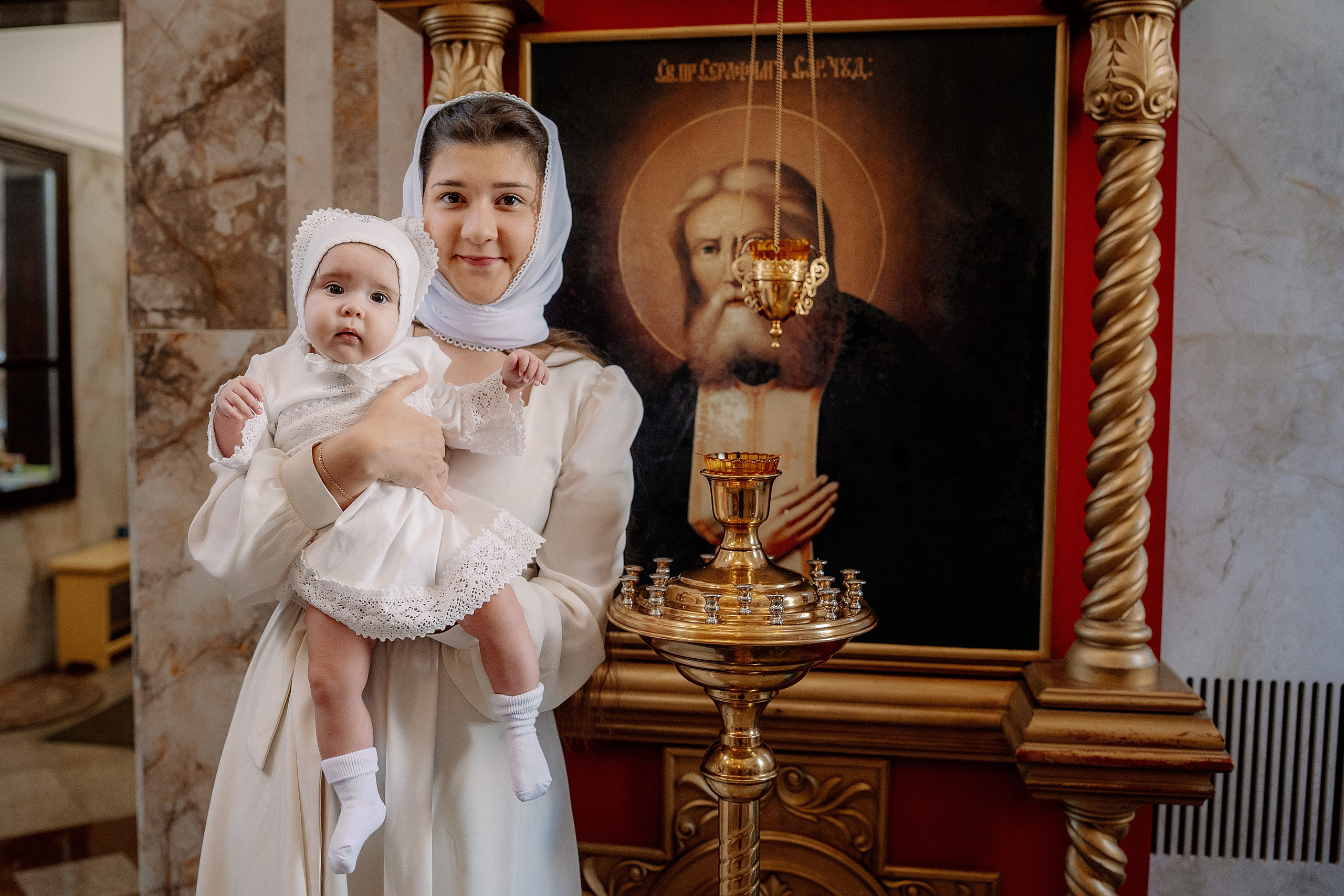 Таинство крещения Снежаны. Фотограф на Крещение и Венчание в Красноярске Рамазанова Юлия