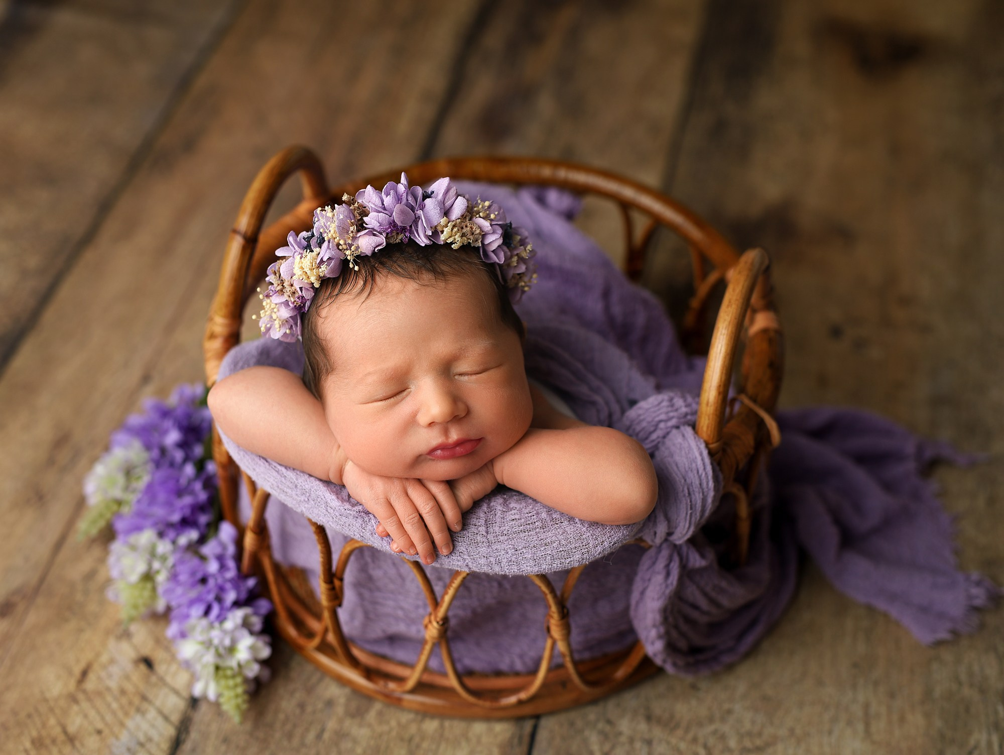 Newborn. Фотограф новорождённых в Казани Нейля Гильмутдинова ньюборн
