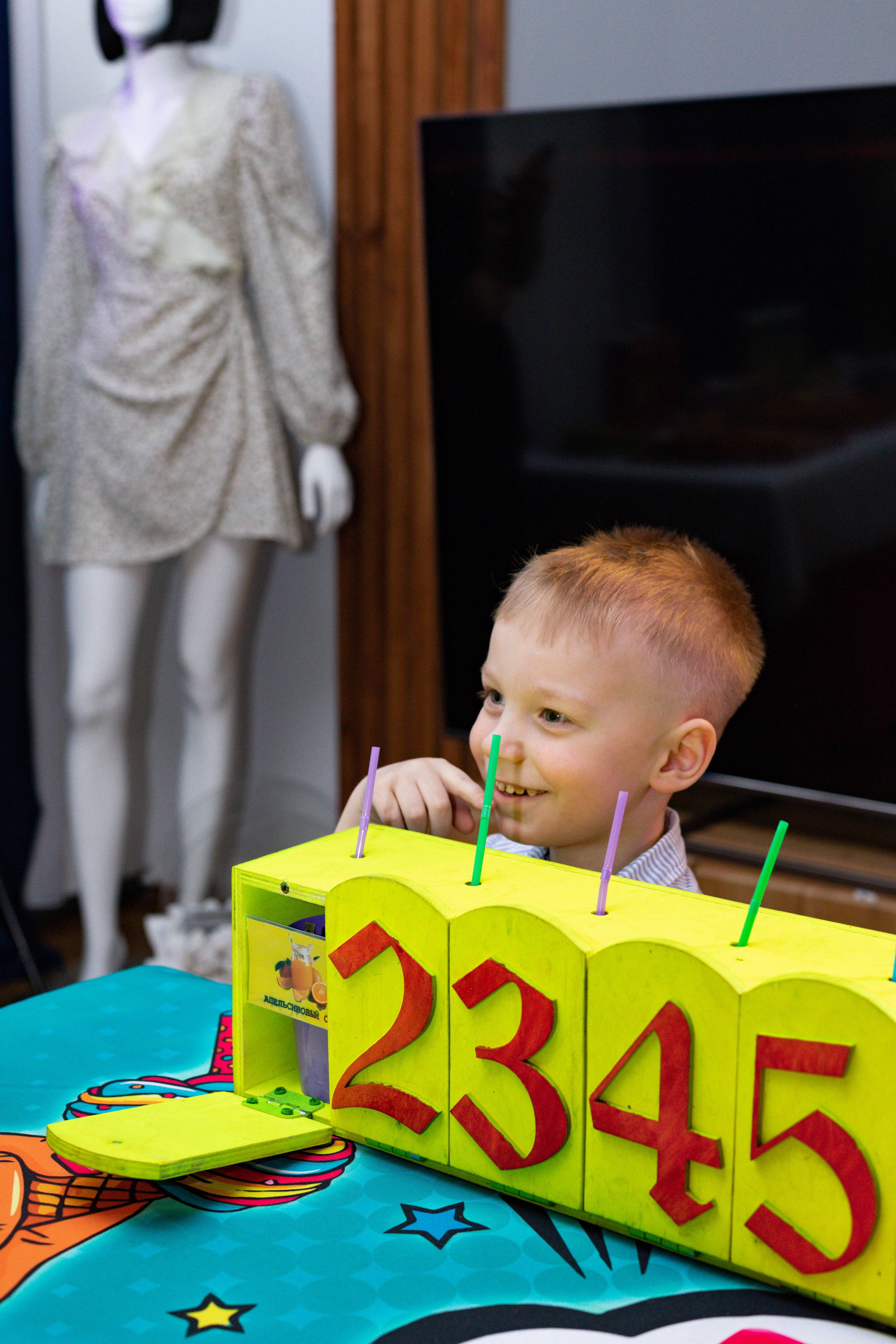 ZAHAR 5 YEAR / BIRTHDAY. Photokarish