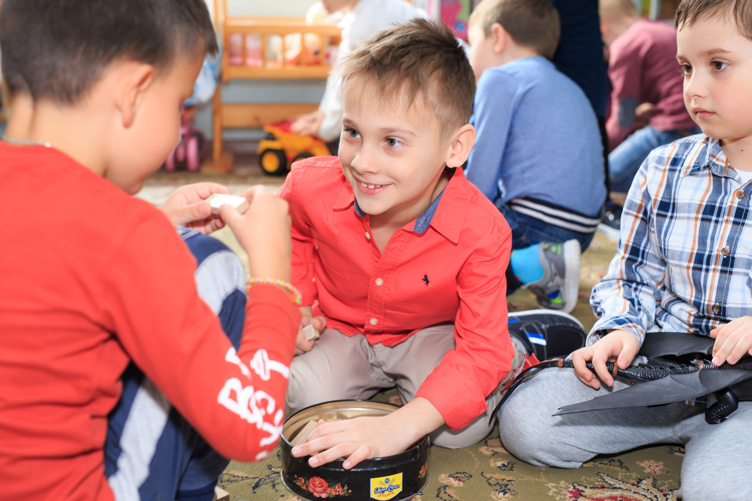 Игровая деятельность в детском саду. Профессиональная фото и видеосъемка. Москва