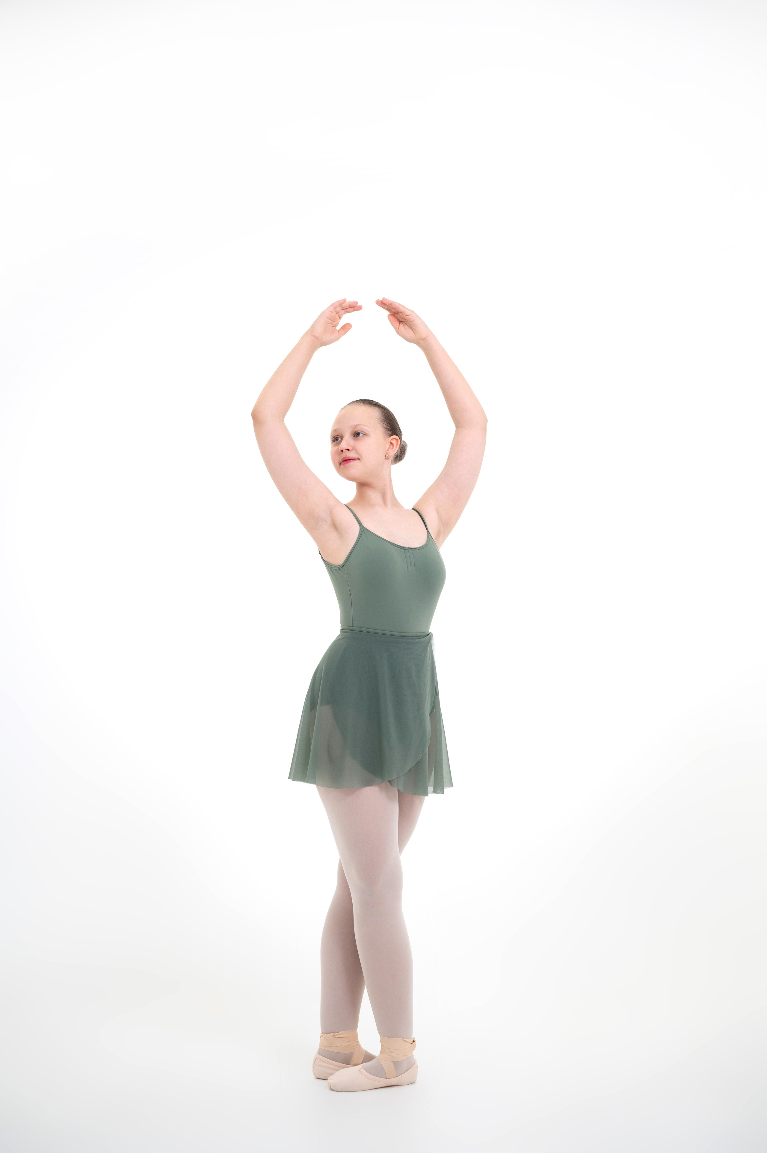 Выпускной альбом хореографичесского коллектива «Пилигрим». Фотограф новорожденных, семейный детский в Тюмени Татьяна Морозова