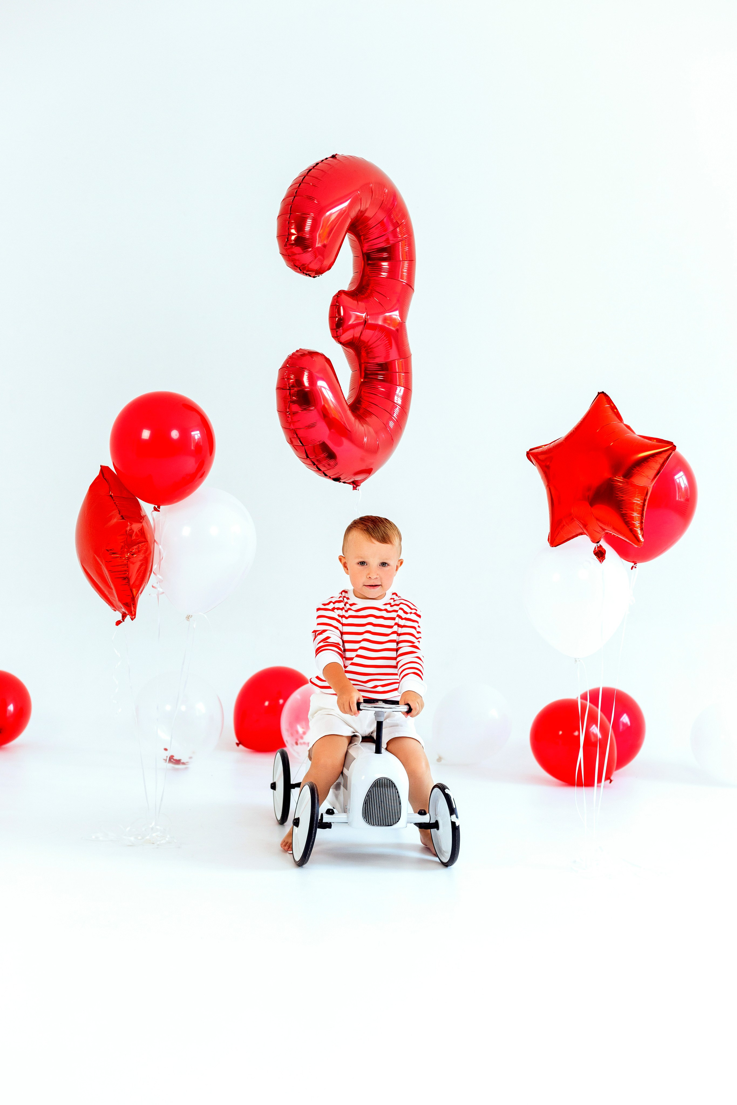 Годовасие Даня. Фотограф беременных и новорождённых в Краснодаре