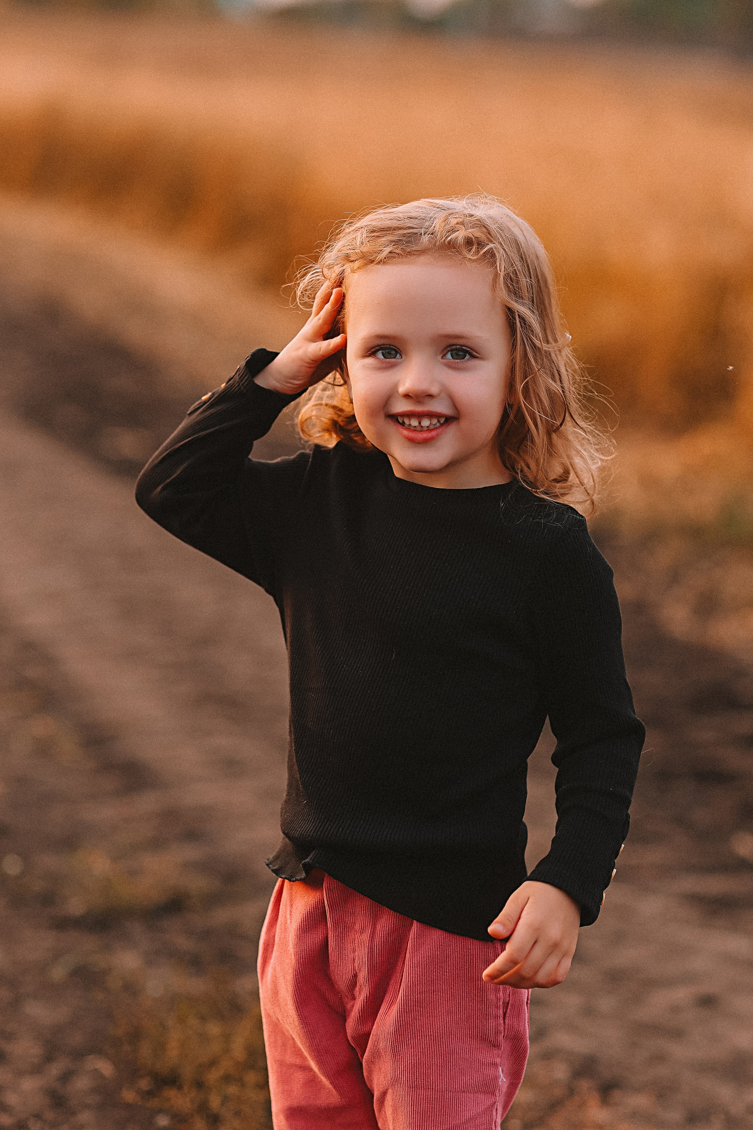 Поле. Семейный фотограф Тюмень, фотограф на роды Салмина Мария