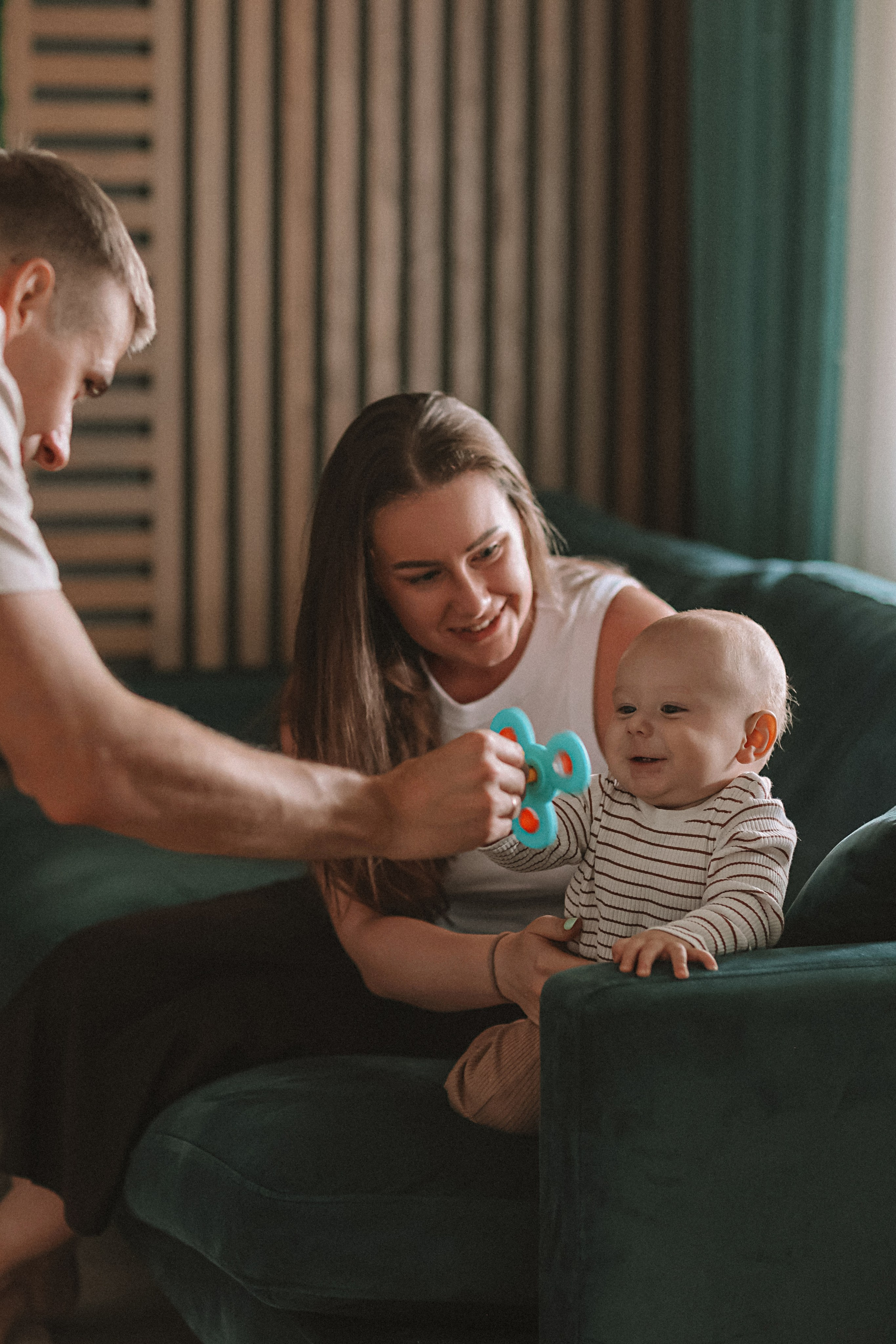 Мише 8 месяцев. Семейный фотограф Тюмень, фотограф на роды Салмина Мария
