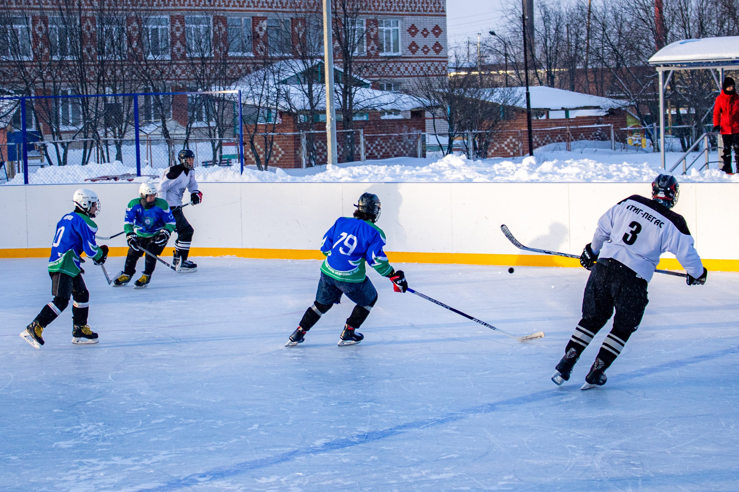 Хоккей г.п Атиг-г.п Дружинино