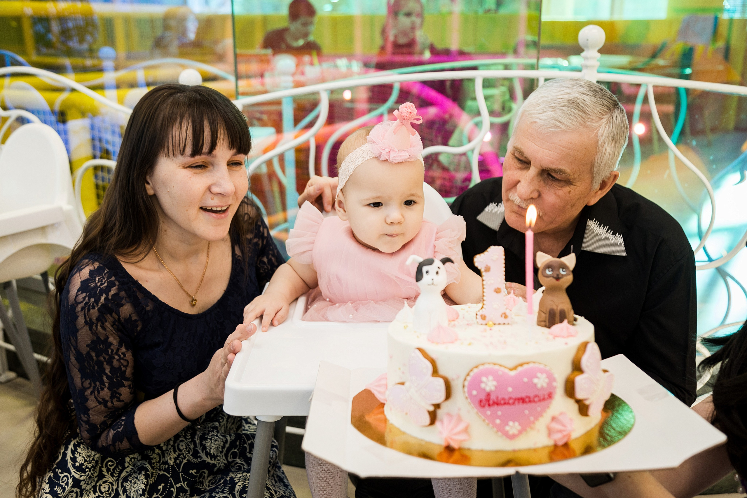 Насте 1 годик. Детский фотограф видеограф в Хабаровске Михаил Орлов