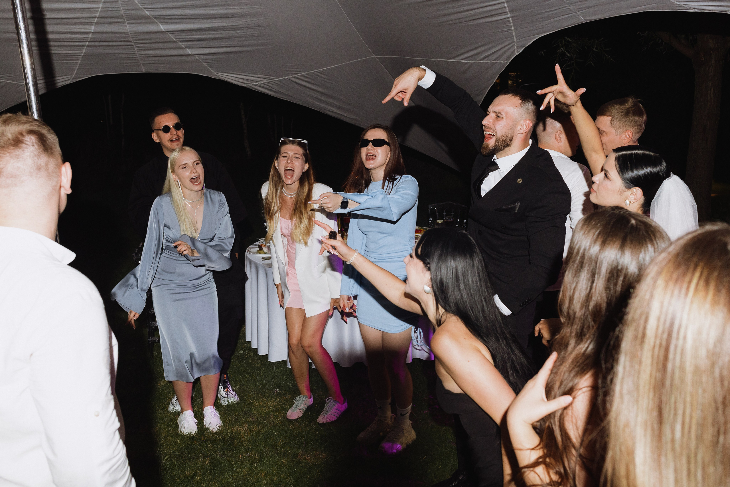 Свадебная фотосессия в агроусадьбе «VillaChiki»