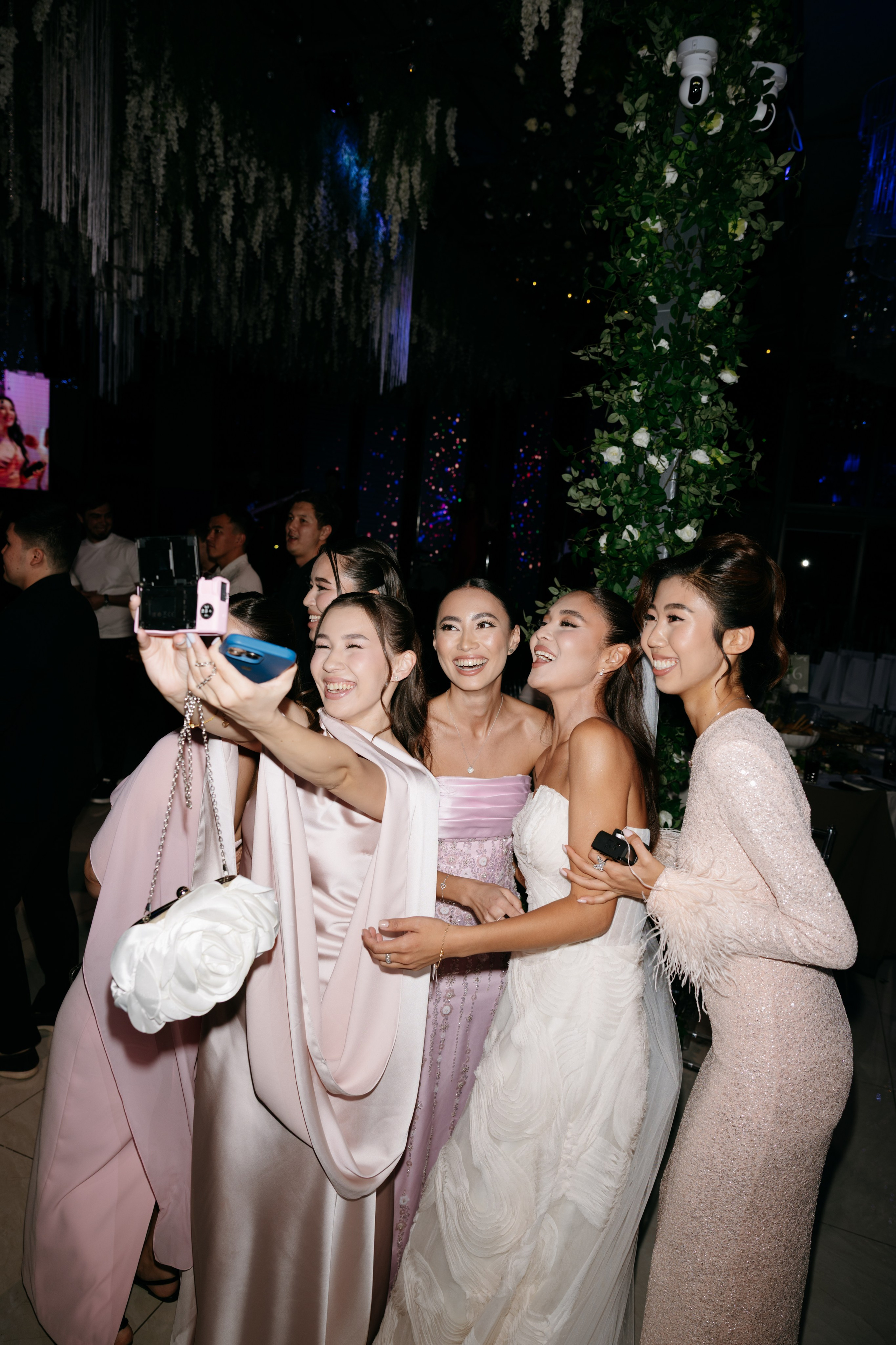 Sanzhar & Tomi. Batr Kanatkali