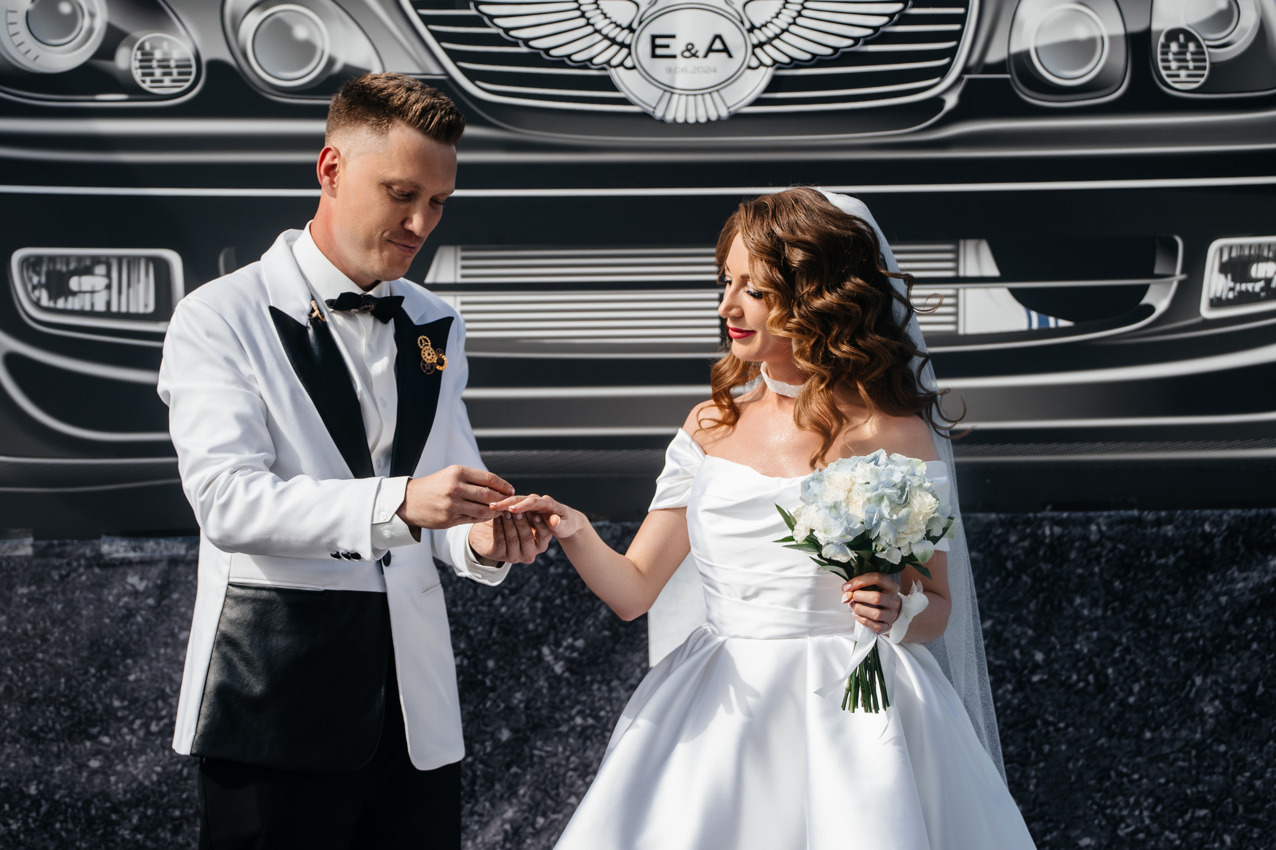 Анна & Евгений проект «Четыре свадьбы» на Пятнице. Свадебный фотограф Барнаул Алексей Павлов