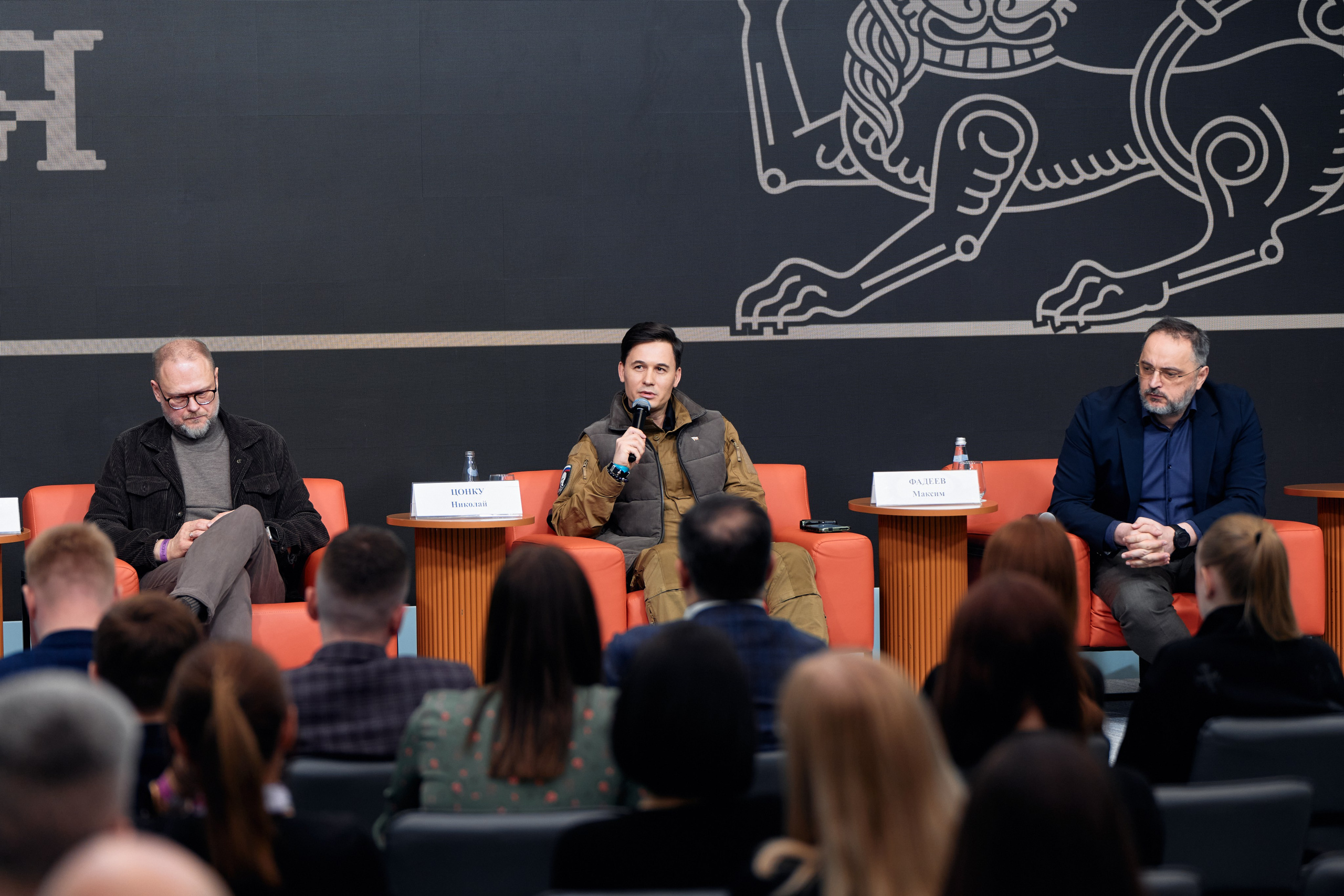 Герои Большой Страны. Фотограф в Москве — Новиков Владислав