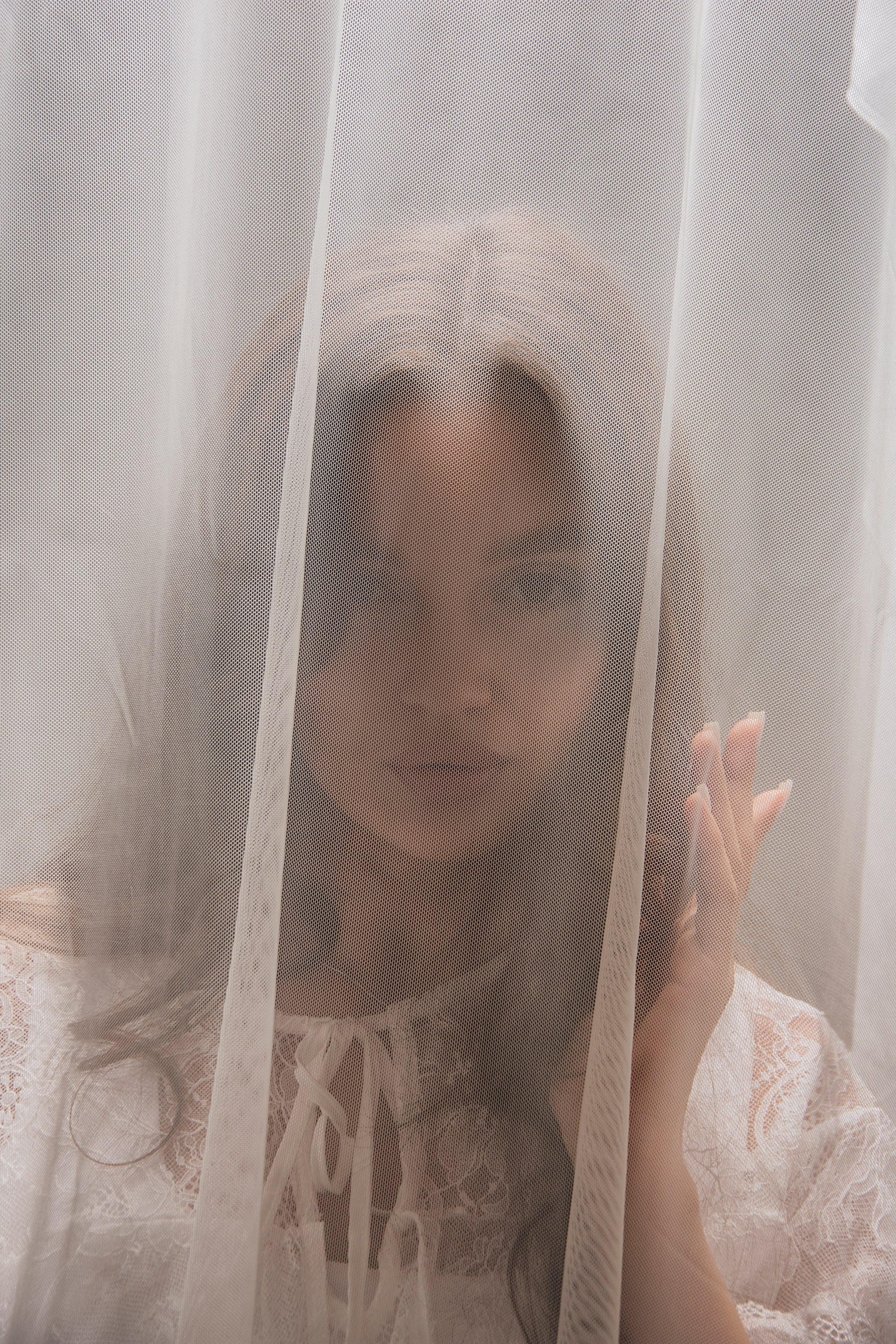 Евгения в красном