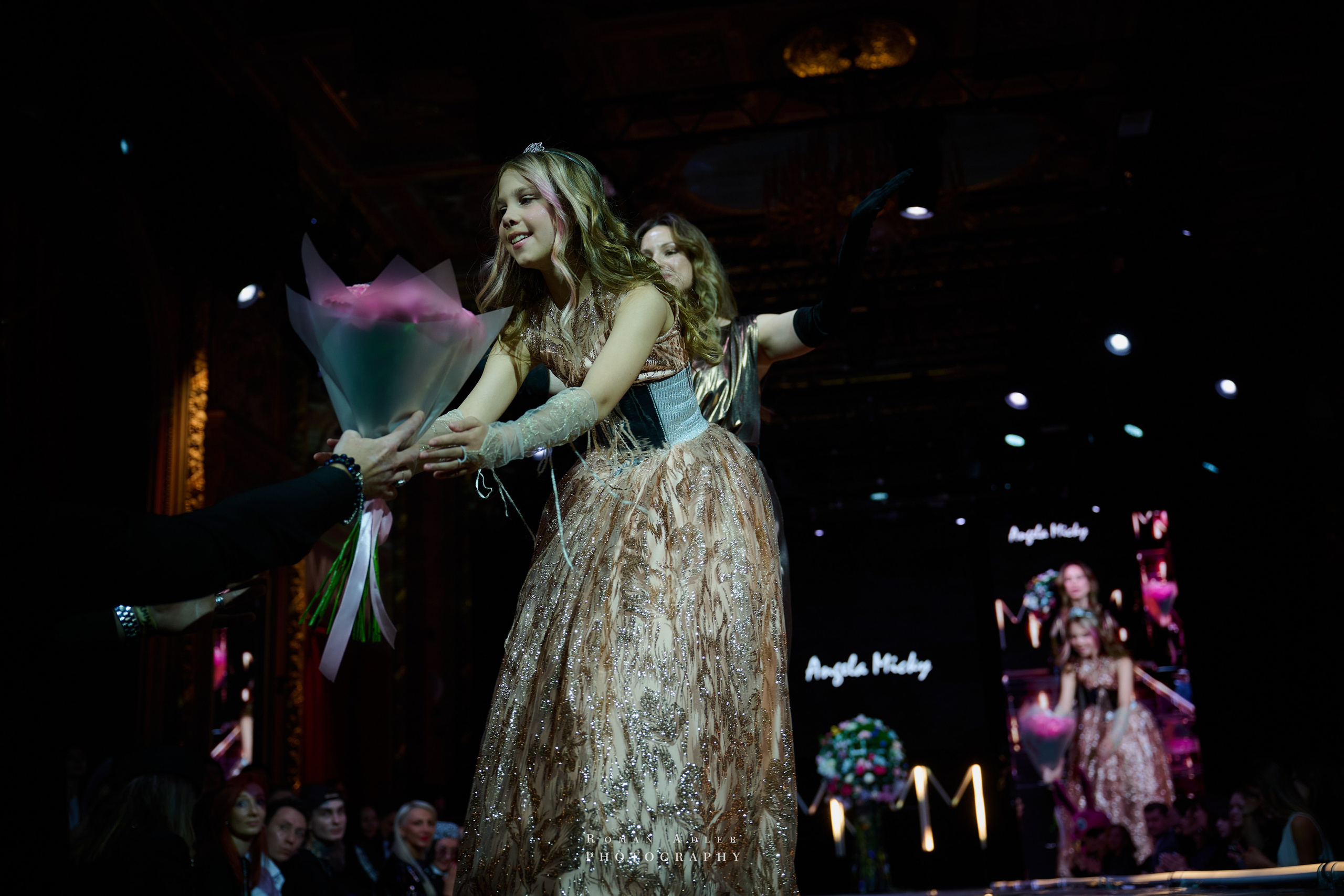 МКММ весна 2025. Фотограф Роман Адлер