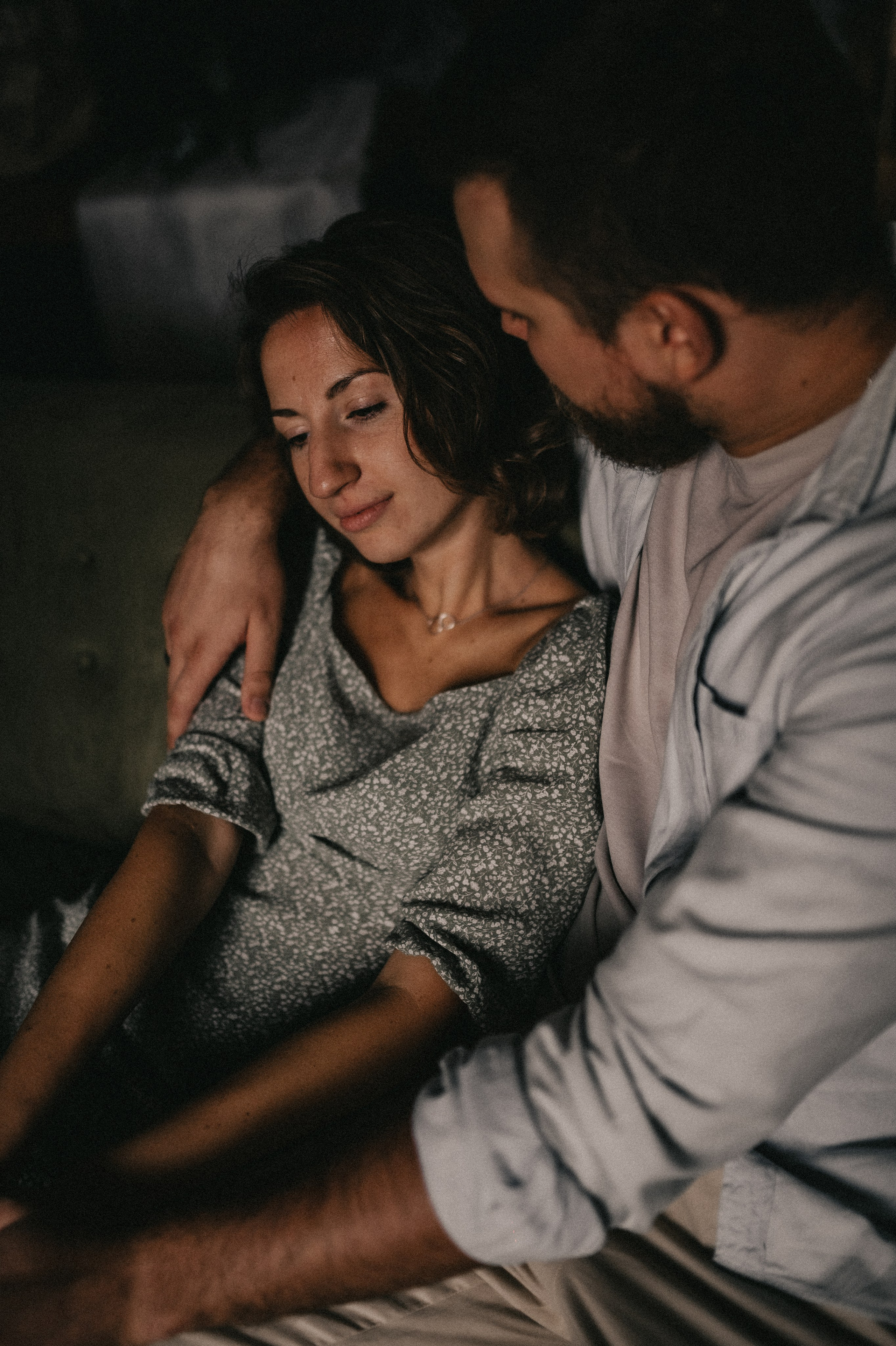 Лавстори в питерской студии. Семейный и свадебный lifestyle-фотограф в Москве Мария Петрова