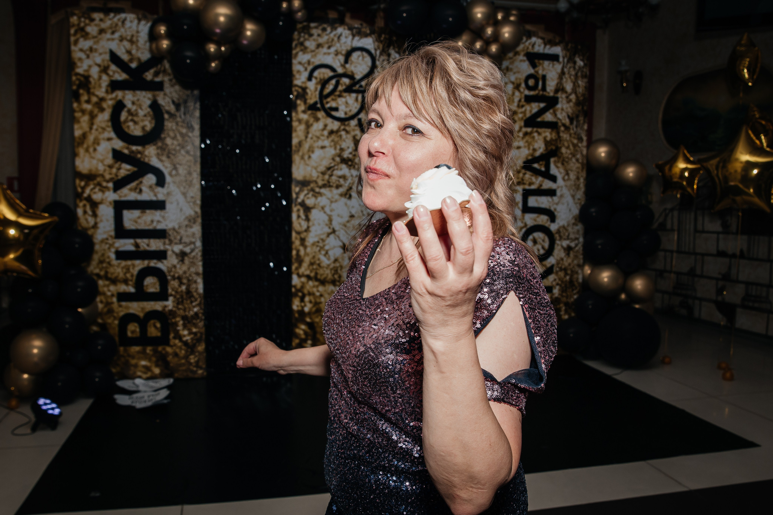 Выпускной 11 класс. Фотограф Любава Колесник. Выпускные альбомы в Крымском районе