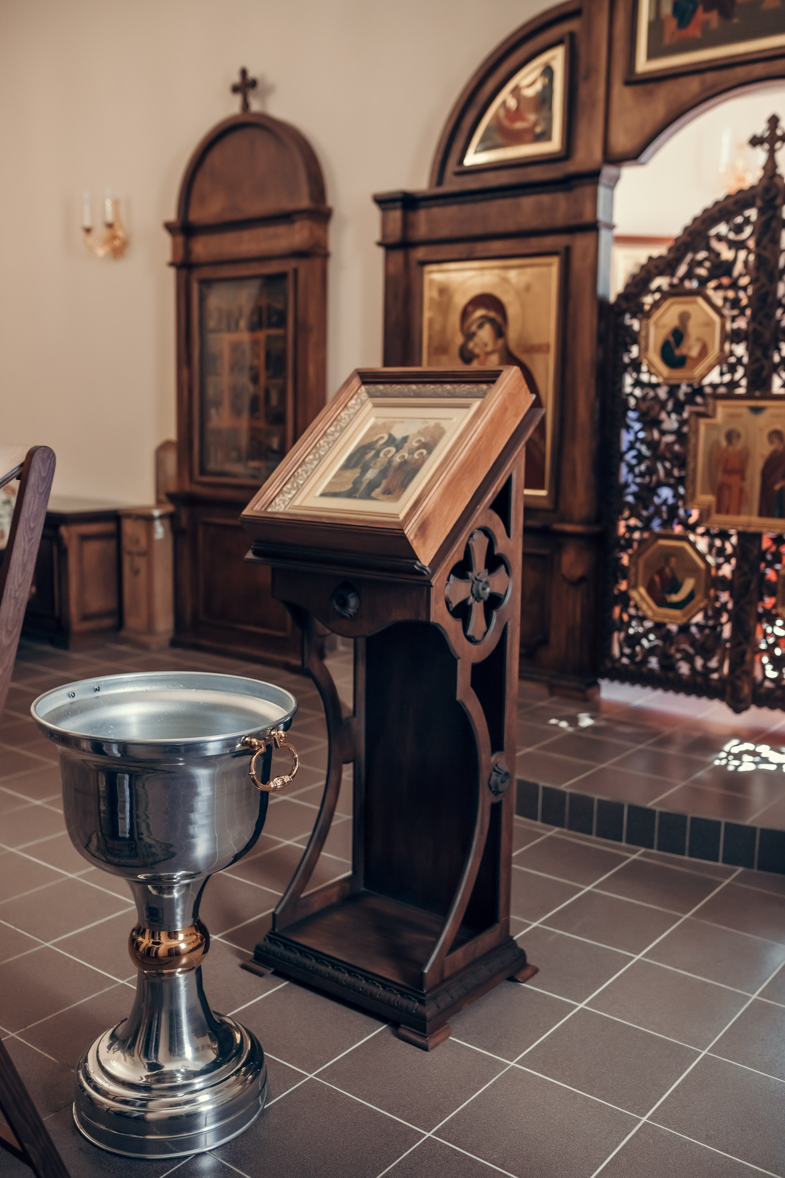 Храм в честь Владимирской иконы Божией Матери (город Кстово). Екатерина Крапивина фотограф церковных Таинств в Нижний Новгороде