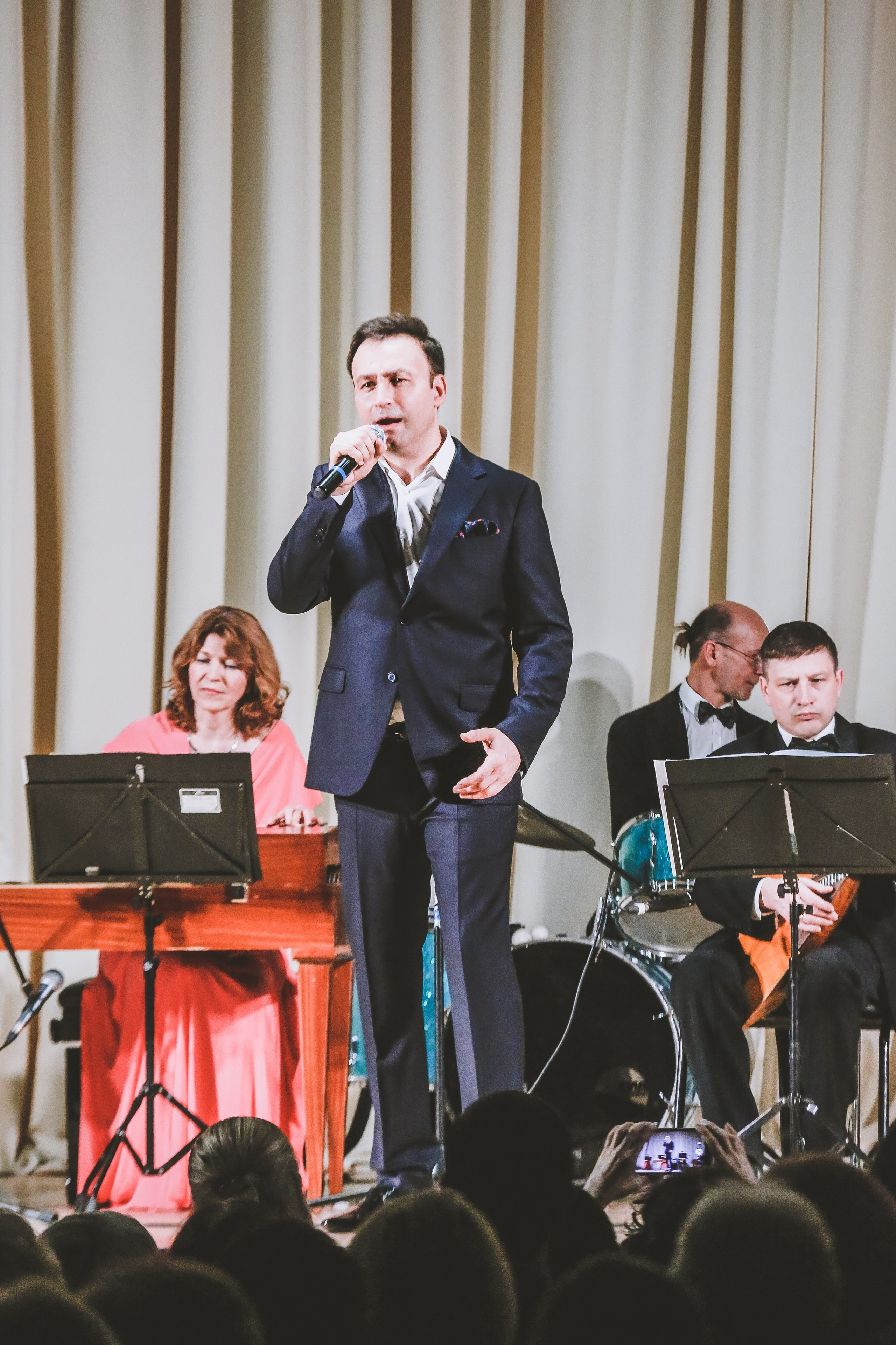 Выступление в Москонцерте. Дарья Письменюк / Darya Leitstern — фотограф, музыкант, журналист, путешественник