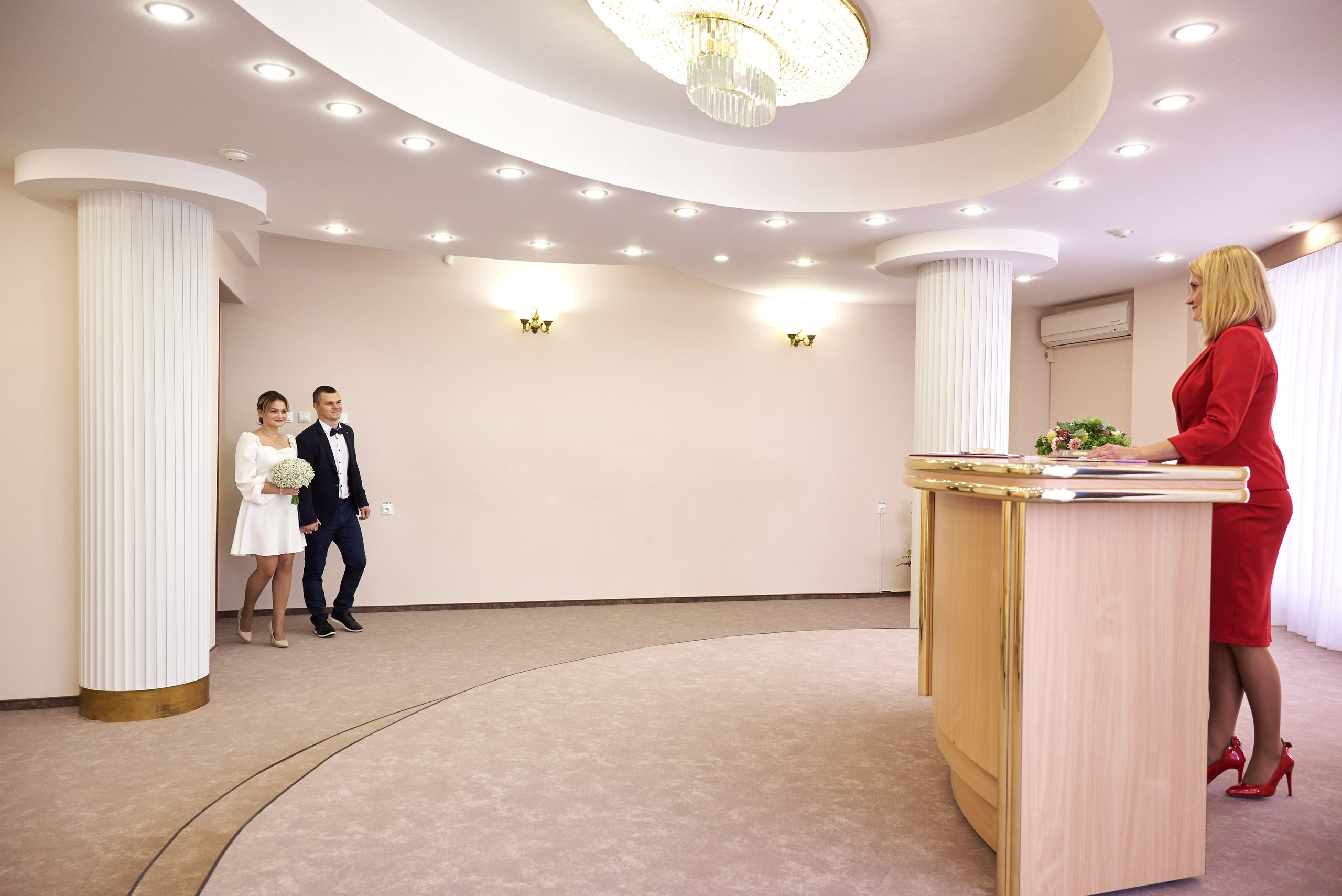 Фотограф Давыдов Алексей в Старом Осколе, фотосесия свадьбы. Профессиональный фотограф Старый Оскол, Губкин — свадьба, венчание, крещение, юбилей и день рождения