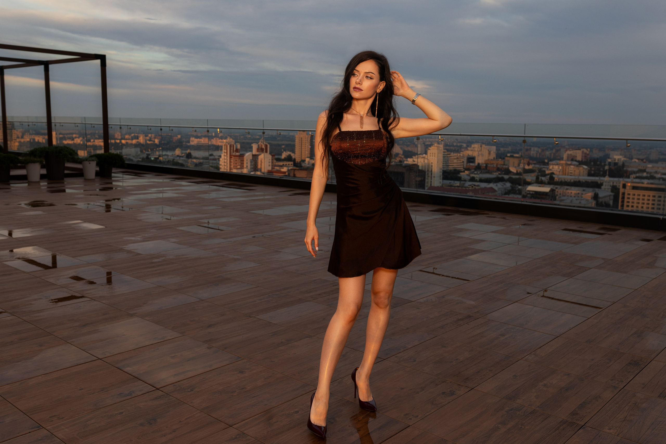 Вечерняя съемка на крыше ГЧ с Екатериной в формате для «себя». Дмитрий Шульгин, портретный фотограф в Воронеже