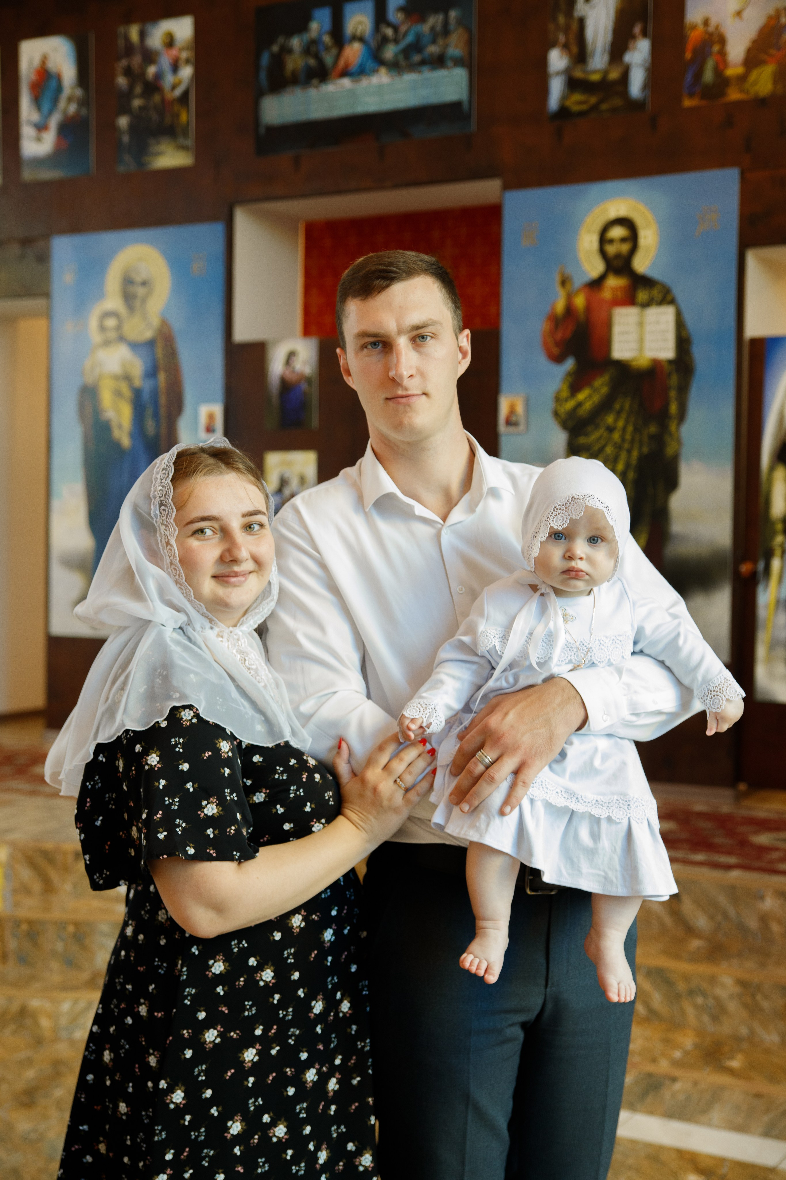 Таинство крещения Варвары. Свадебный фотограф Краснодар Марина Зверева