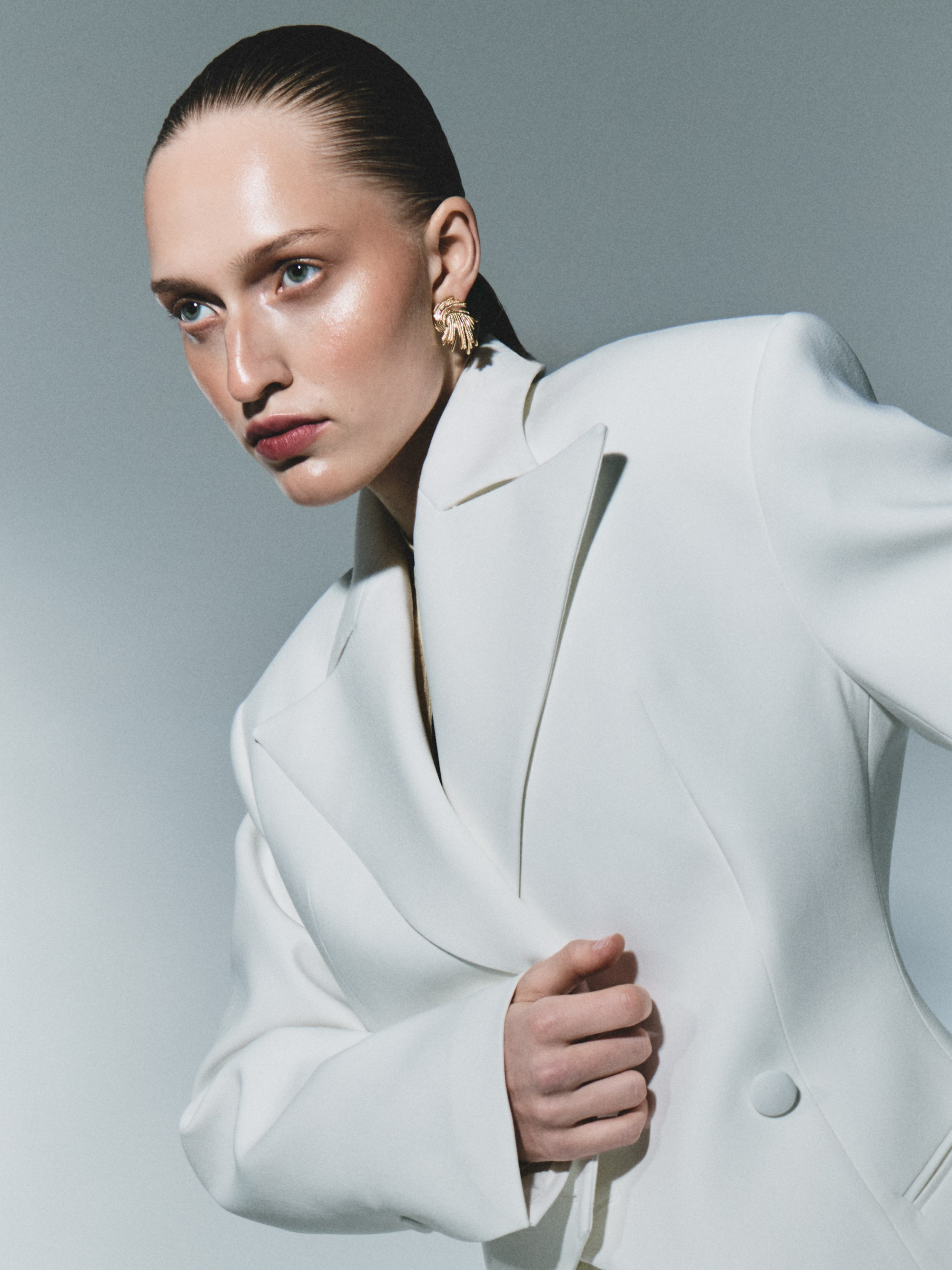 2. Фотосъемки одежды и аксессуаров для Wildberries, Ozon