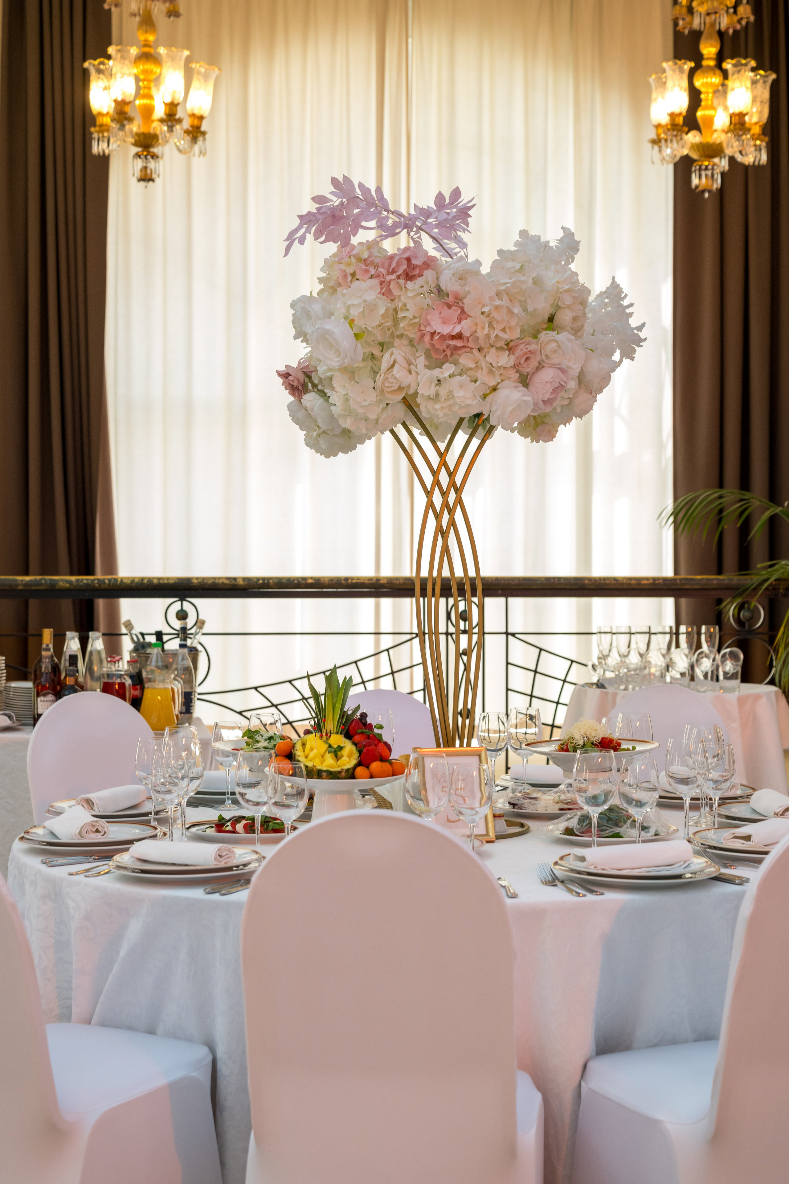 Виктор & Кристина. Семейный и контент фотограф в Москве Alira