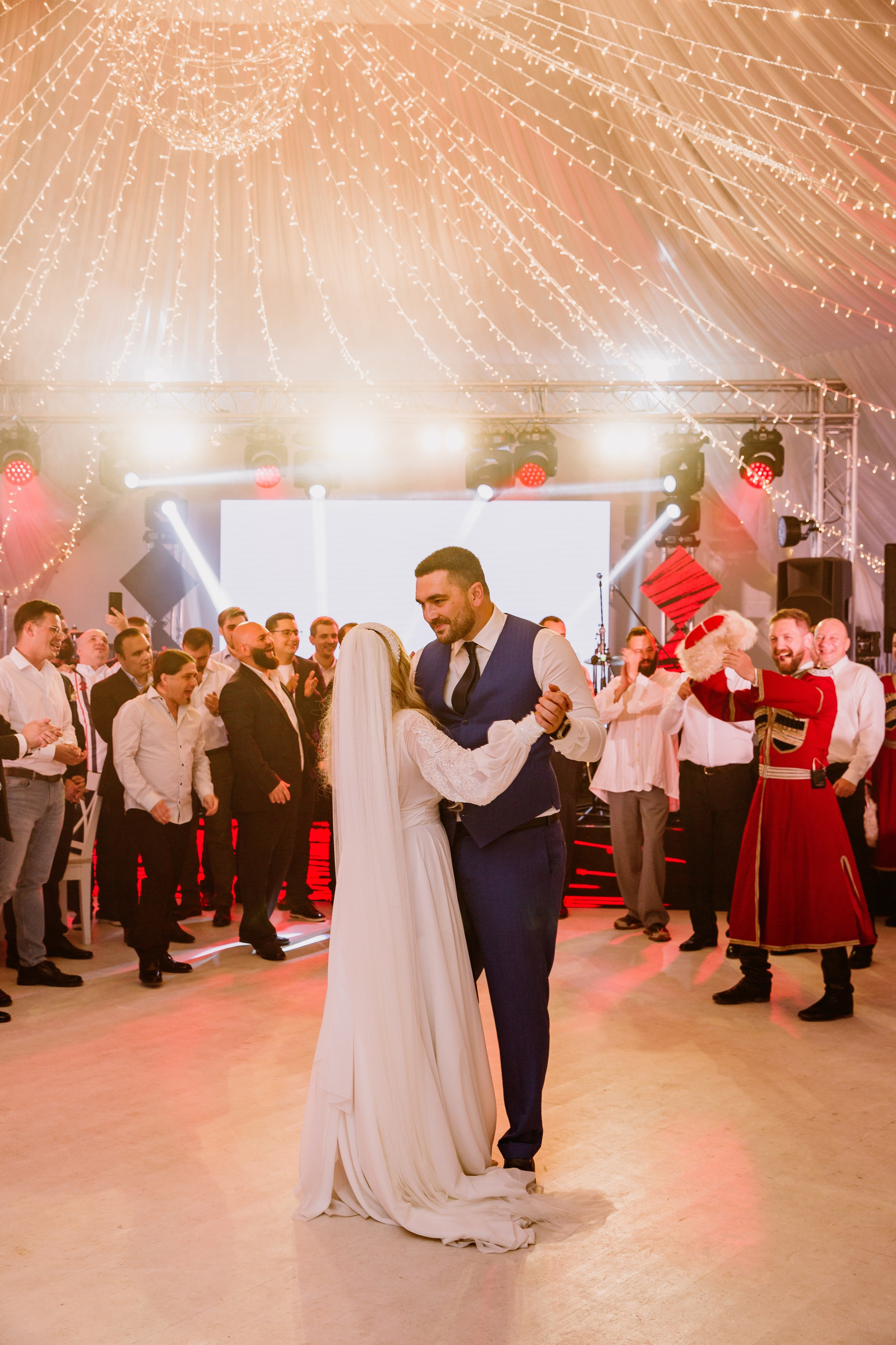 Сандро и Татьяна Swissotel Красные Холмы. Фотограф и видеограф Анна Домашенко