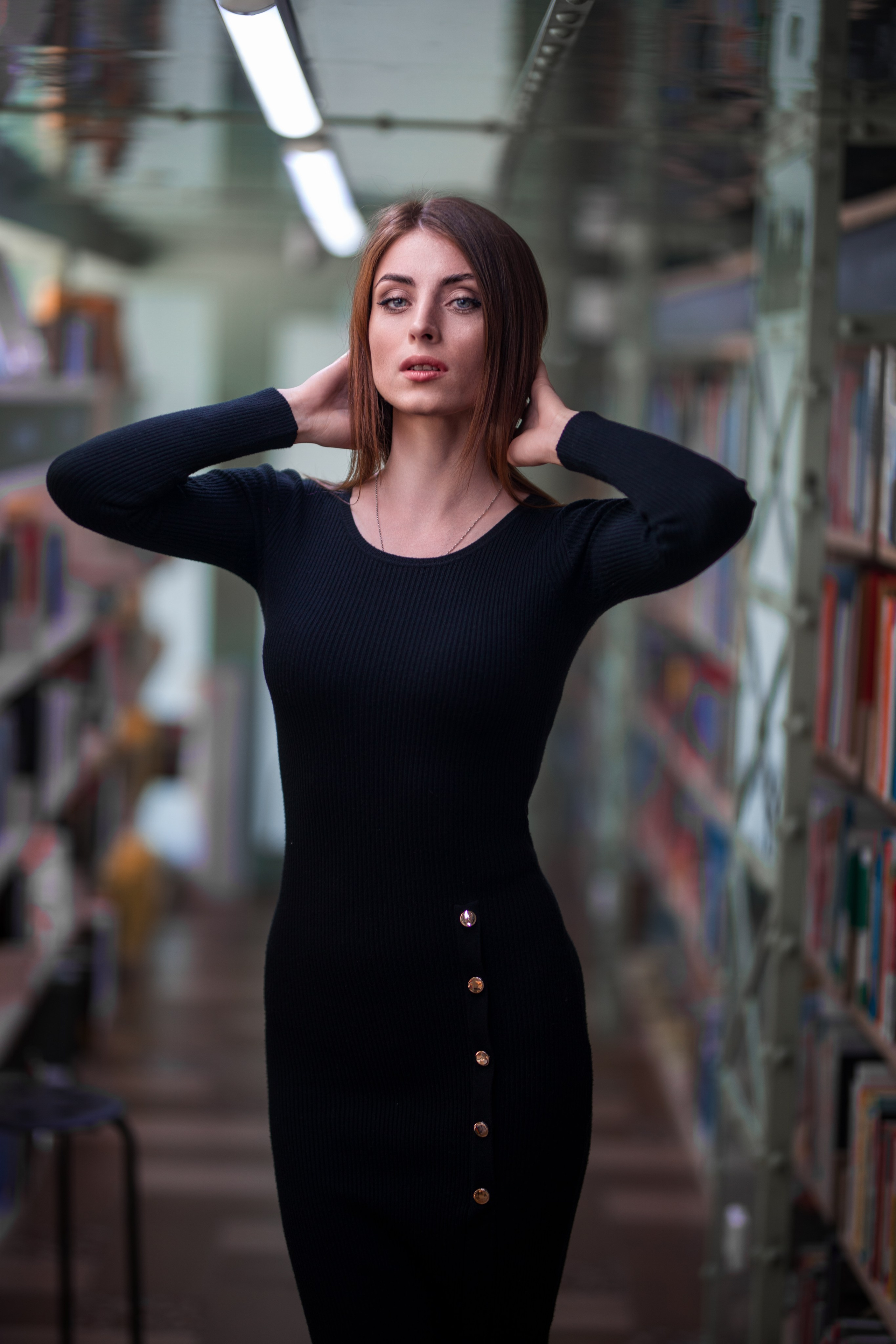 Фотосессия с Надеждой в книжном магазине для «себя»