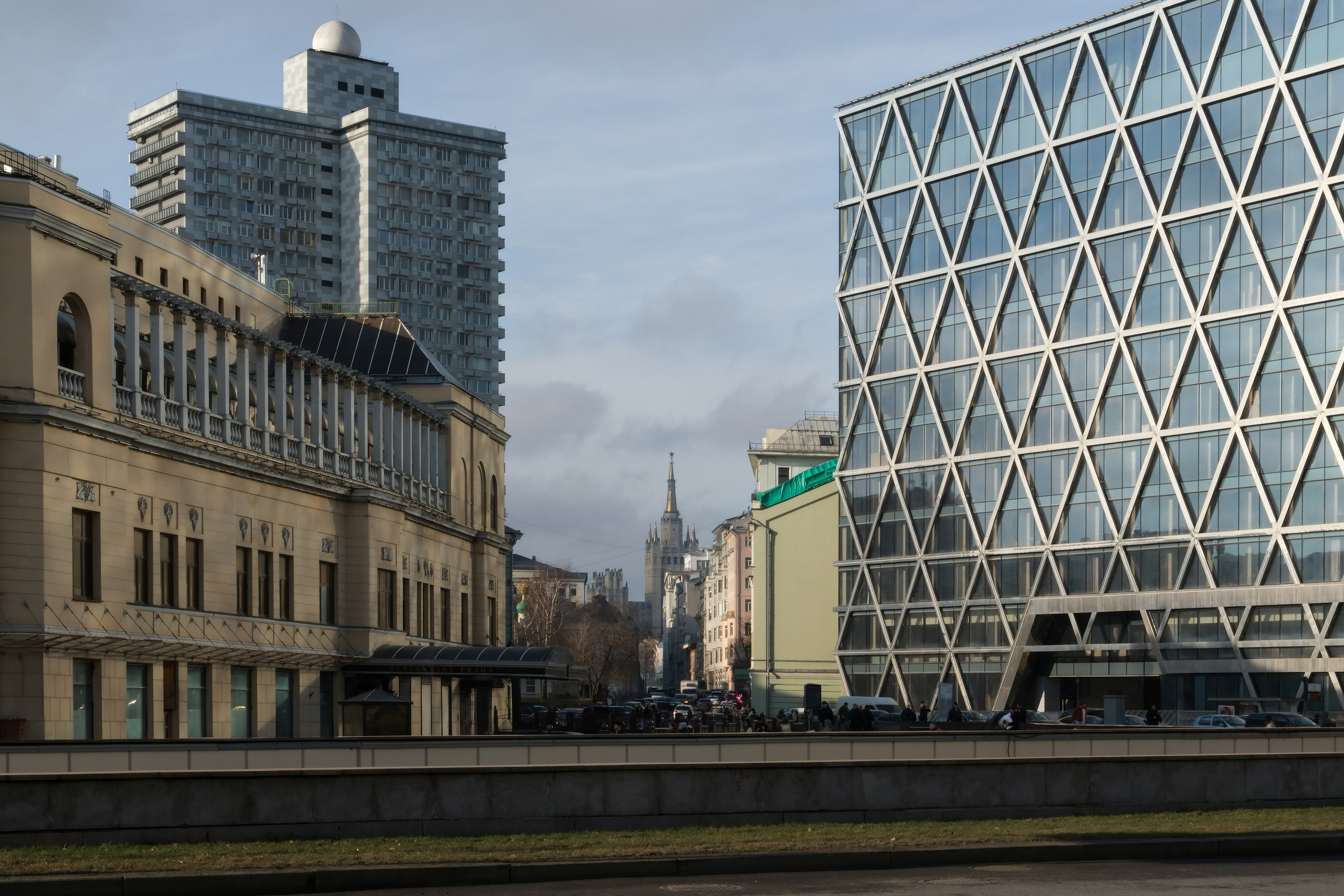 Гостиница Cosmos на Новом Арбате. Михаил Мулач | Архитектурный фотограф