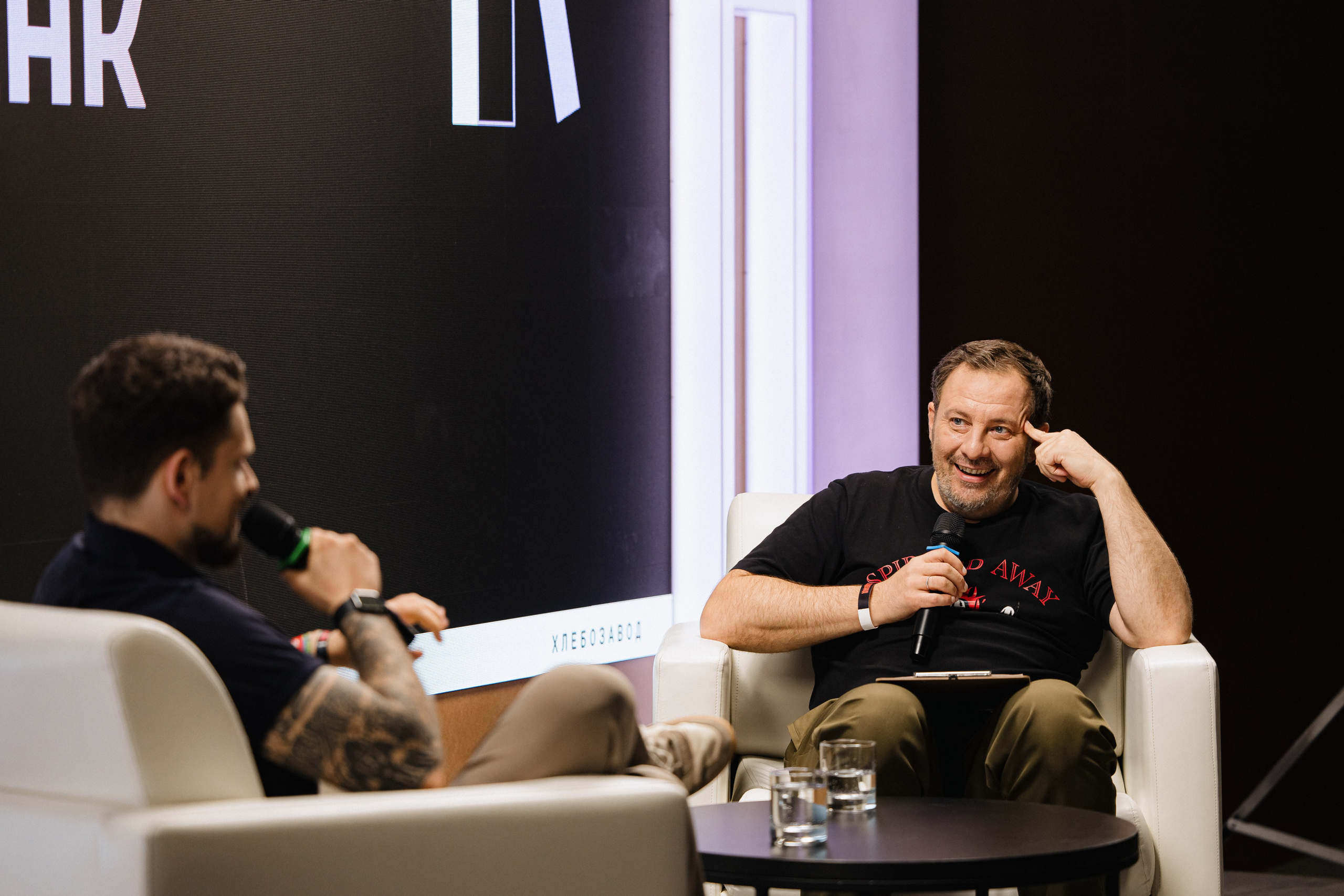 ЧТИВО/ФЕСТ. Костя Жуков — фотограф в Москве