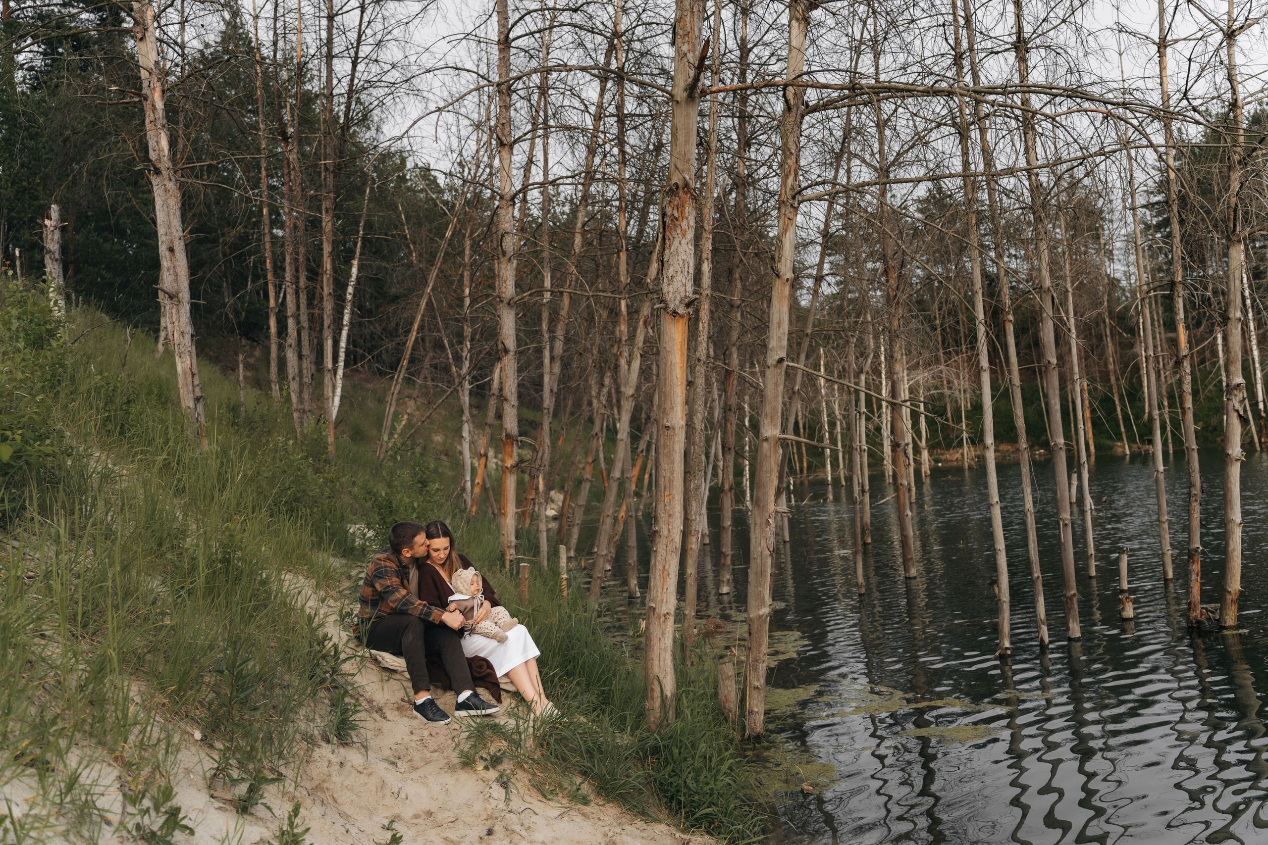 На озере. Ваш фотограф Вика Артемова