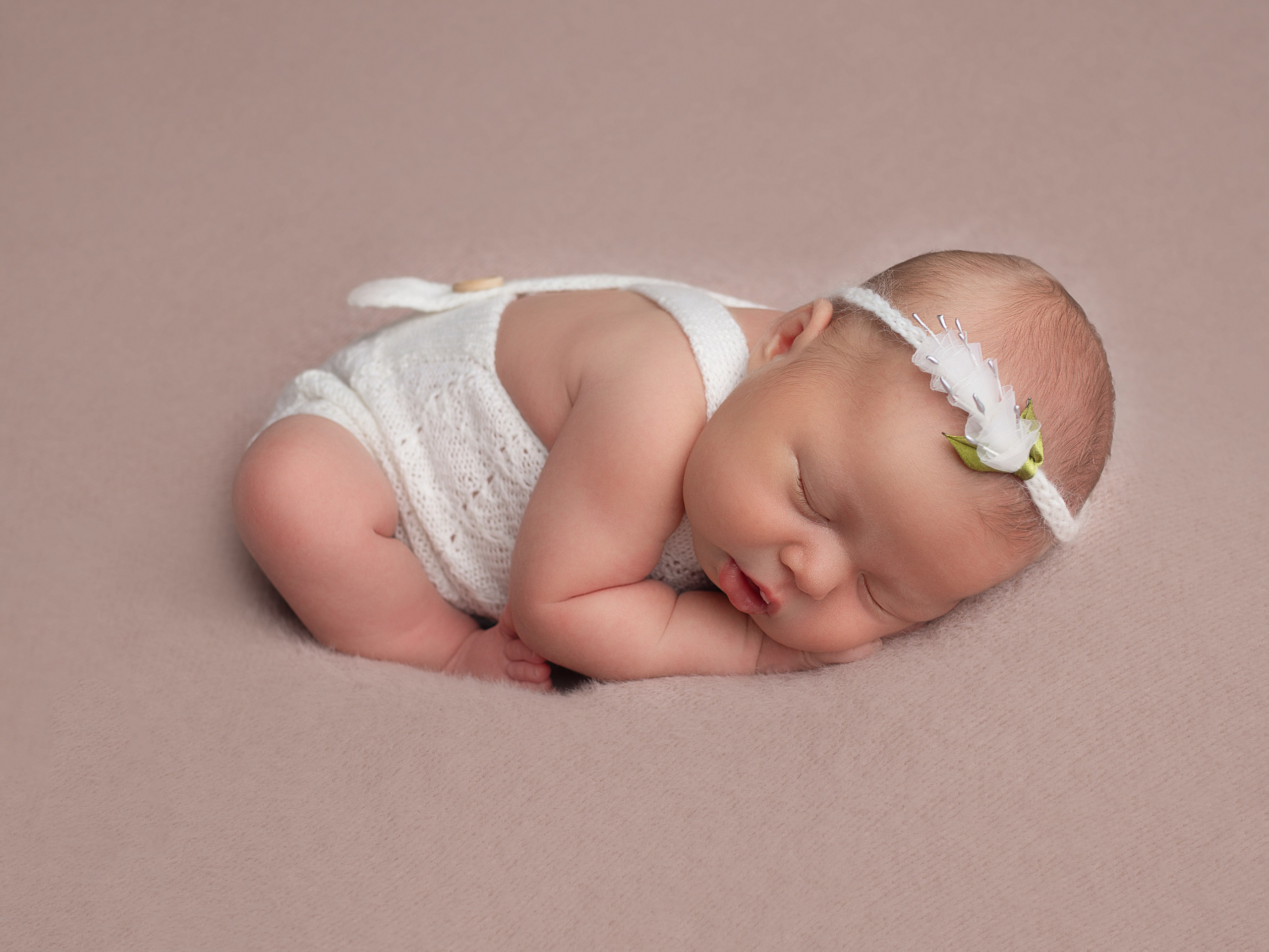 Классический ньюборн. Фотограф новорождённых в Перми и Култаево Анна Сажина