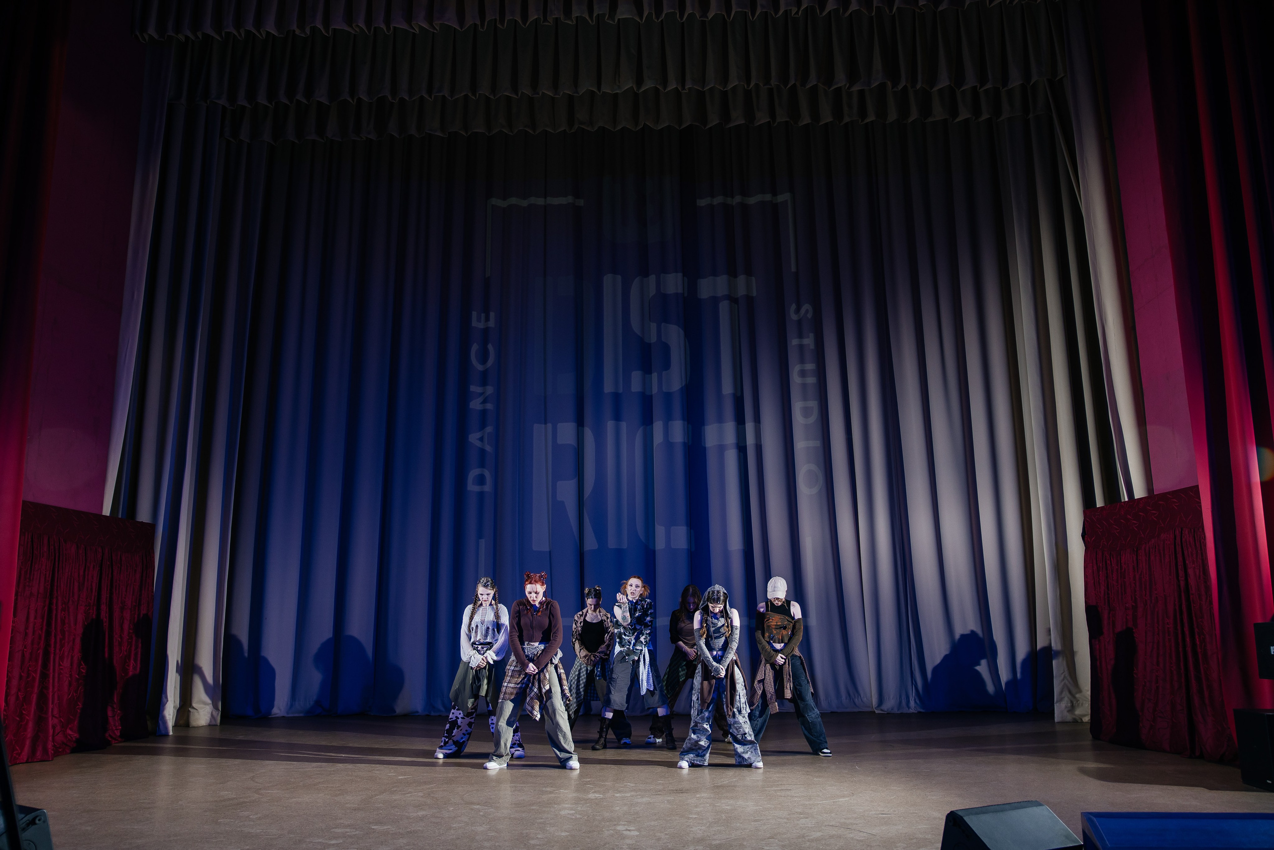 Дистрикт. Отчетный концерт. Свадебный и Семейный фотограф г. Ижевск Гульназ Солдатова. Гульназ фото