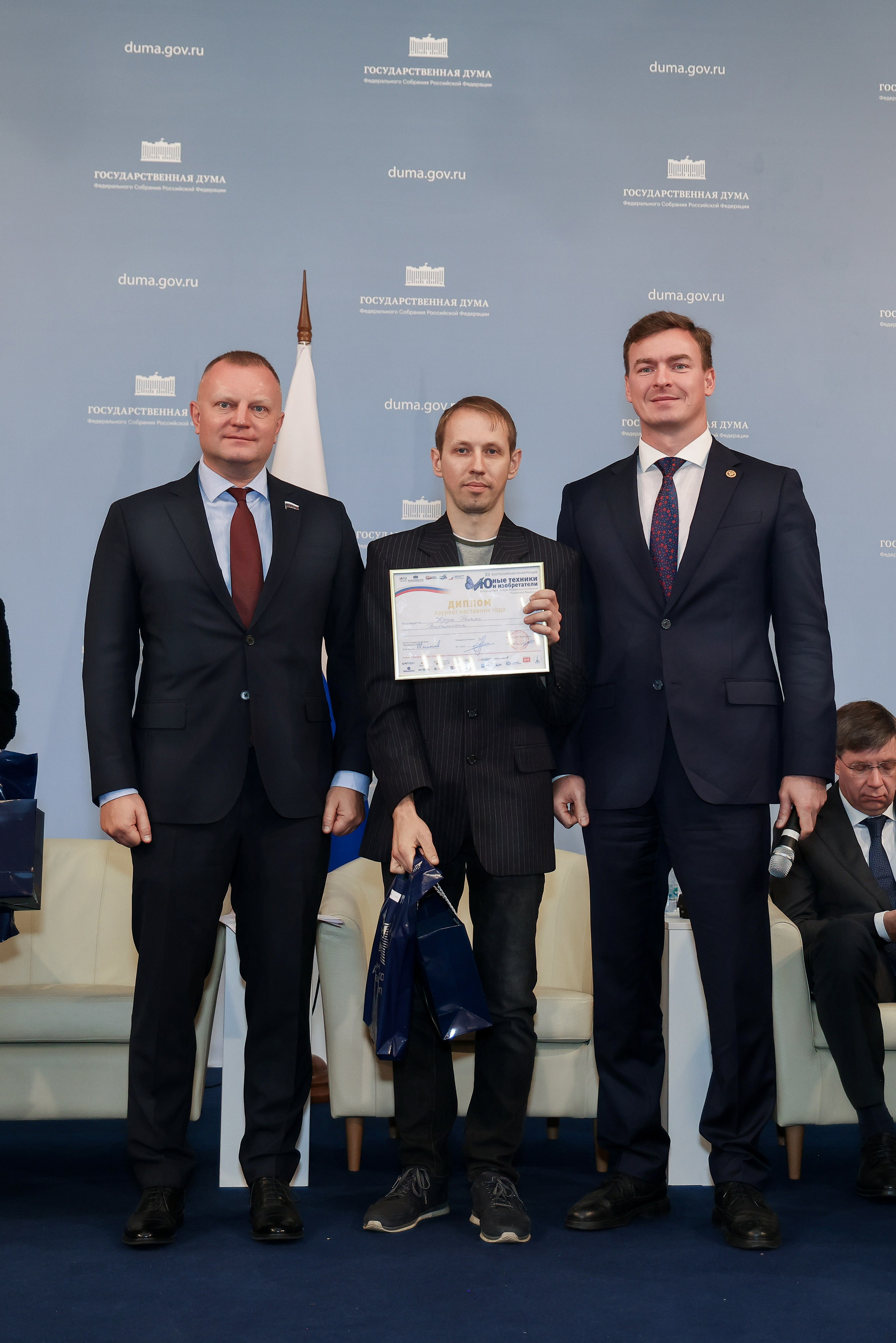 Государственная дума «Юные техники и Изобретатели». Фотограф Антон Чупринин