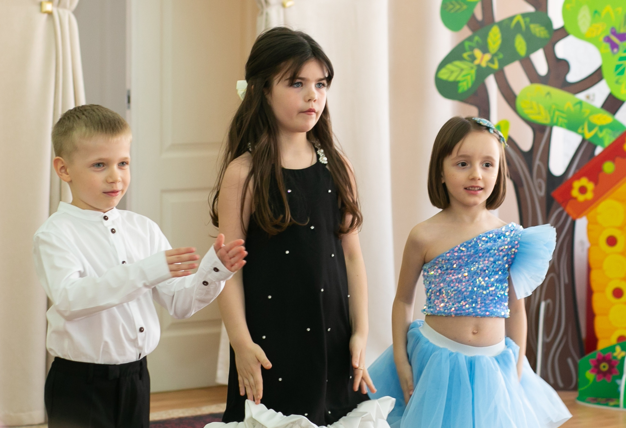 Выпускные и Утренники. Фотограф новорожденных и семейный фотограф НСО г. Бердск Марина Львова