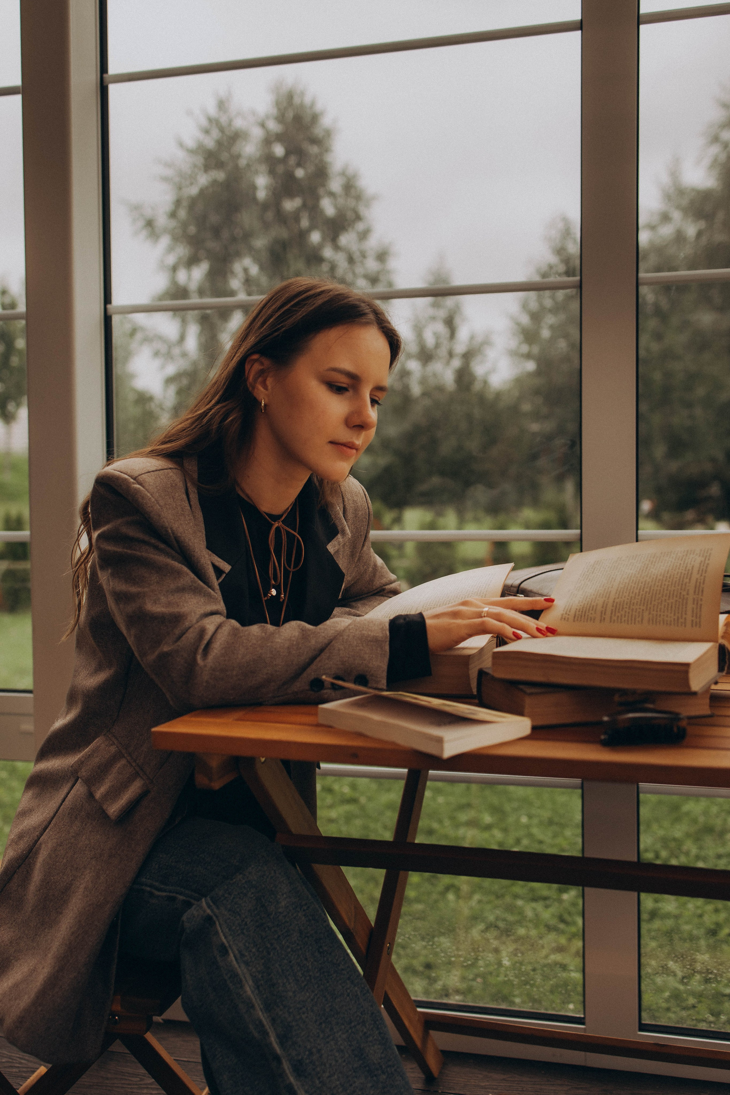 Ирина лесная библиотека. Фотограф lifestylе в Москве Пшеничная Анастасия