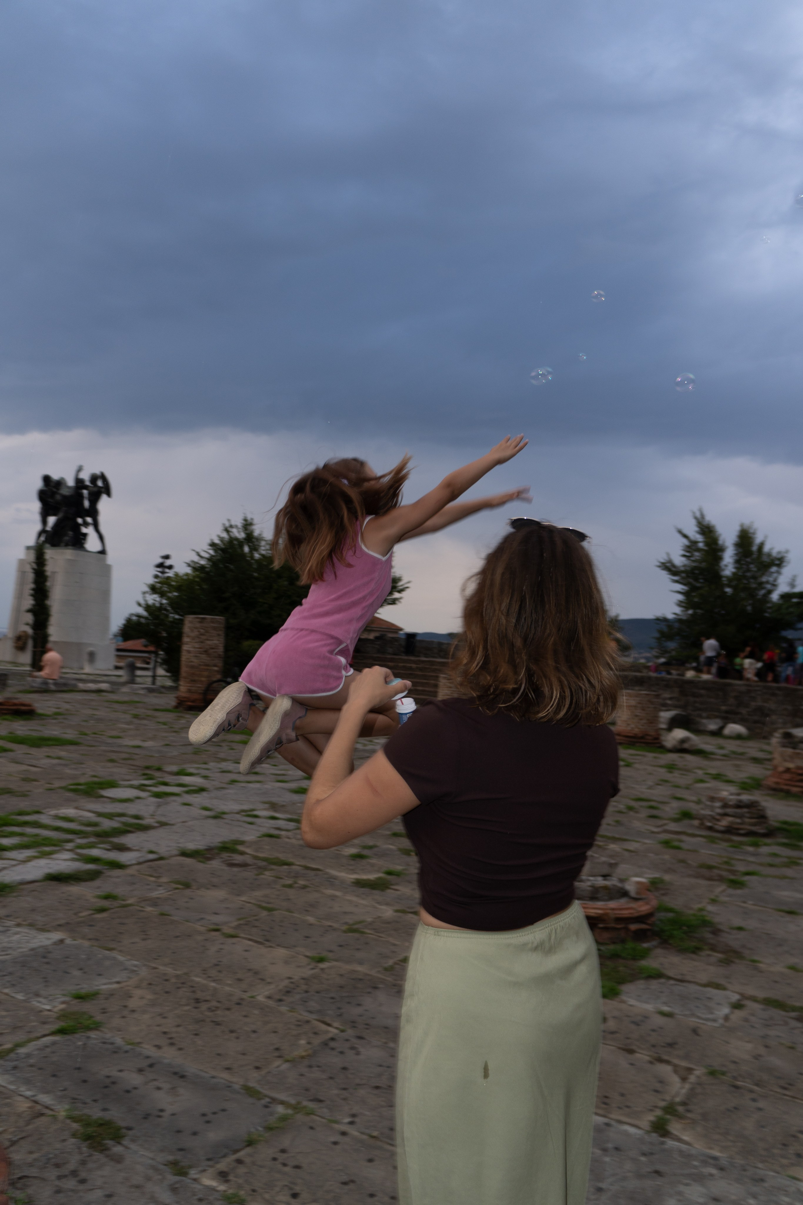 Olena e Adalina. Fotografo Alina Imanbaeva Trieste e FVG