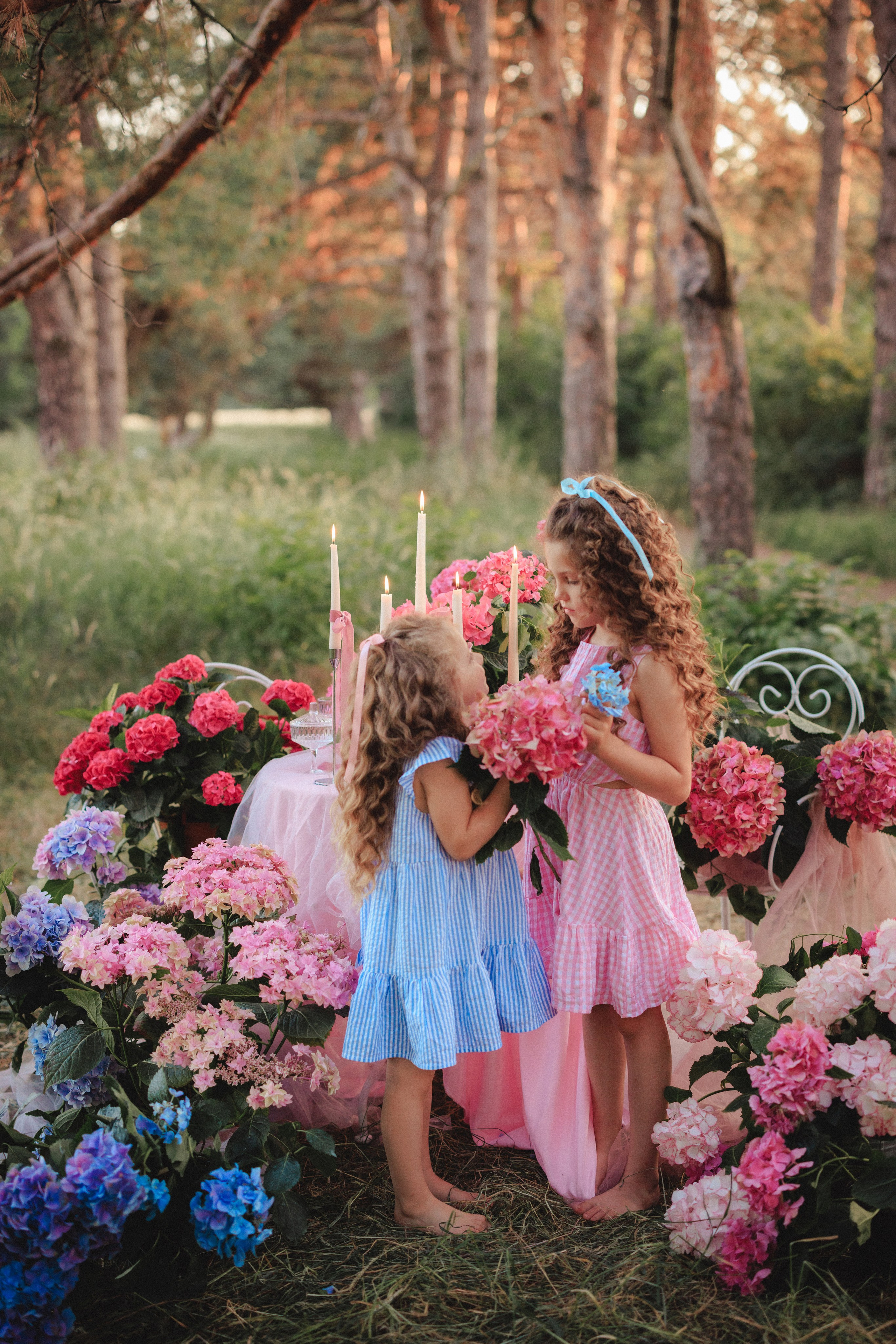 Цветочная фотосессия в лесу. Семейный и детский фотограф в Краснодаре Анна Трашкова