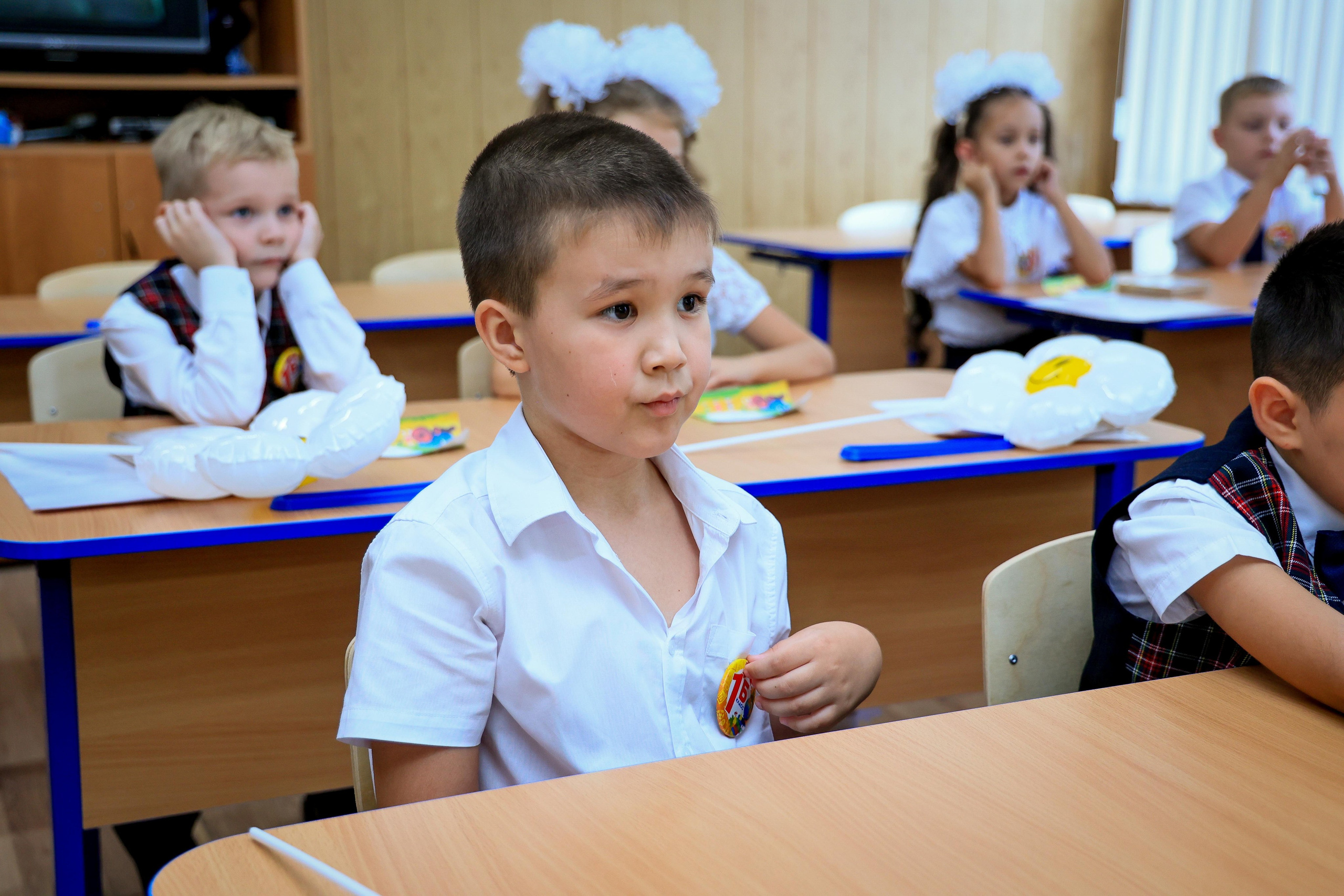 ШКОЛА 1 СЕНТЯБРЯ. Свадебный фотограф — видеограф в г. Астрахань Екатерина Юмашева