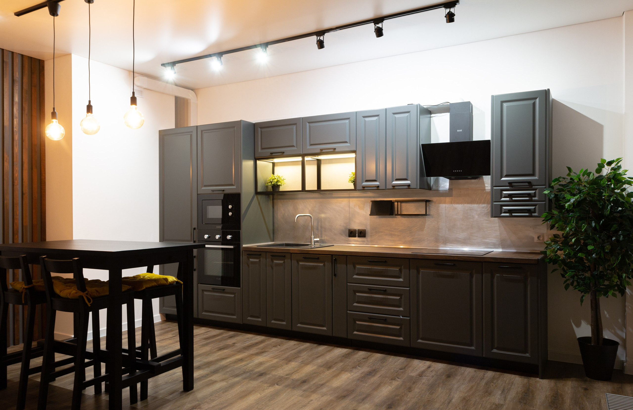 Фотосъёмка квартир и домов. Предметный и репортажный фотограф Алексей Кротов