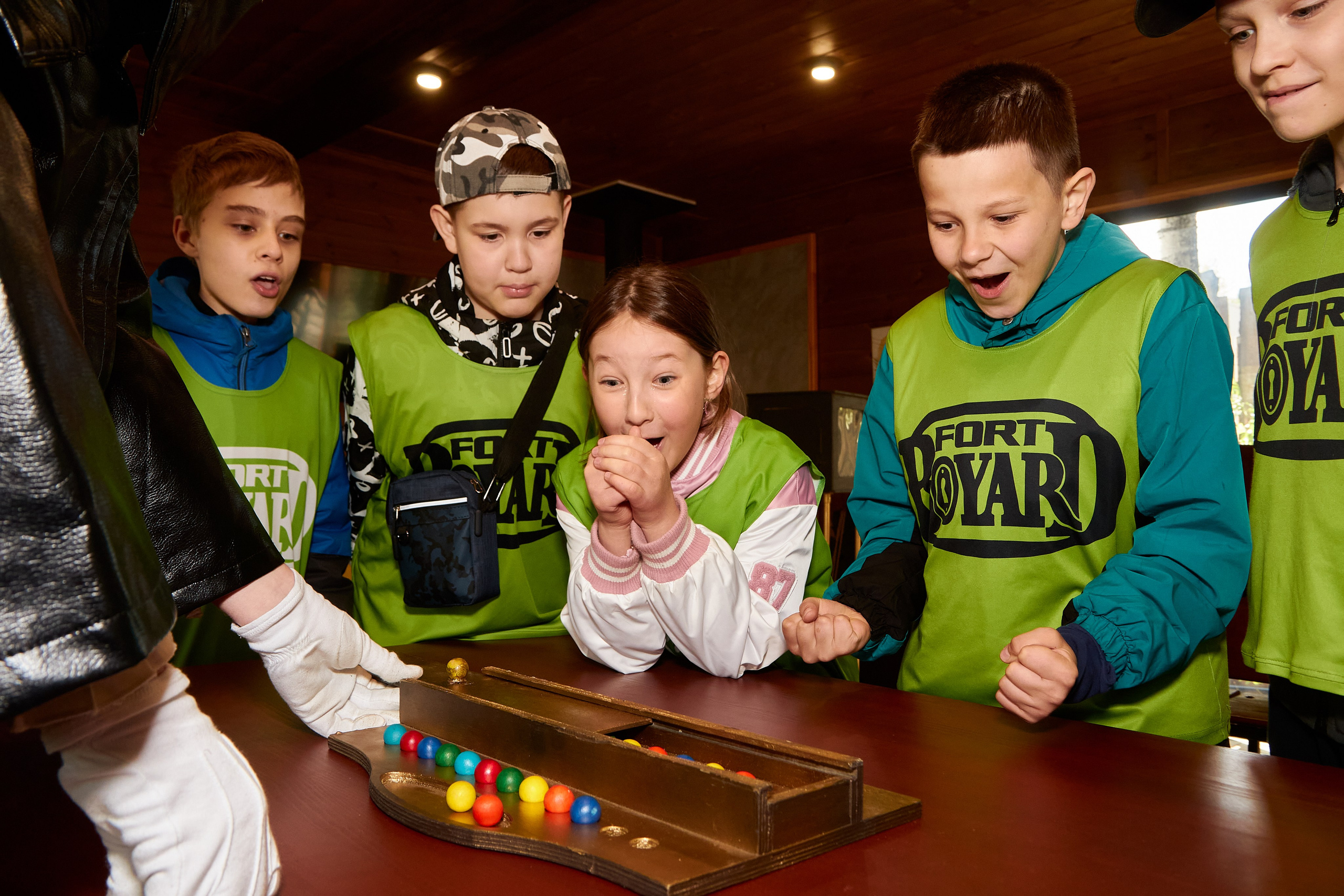 Фотосъёмка квестов и квест-шоу. Предметный и репортажный фотограф Алексей Кротов